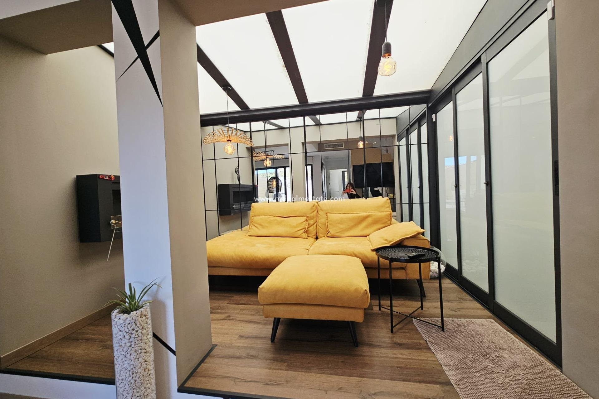 Resale - Villa -
Benijofar - Benimar