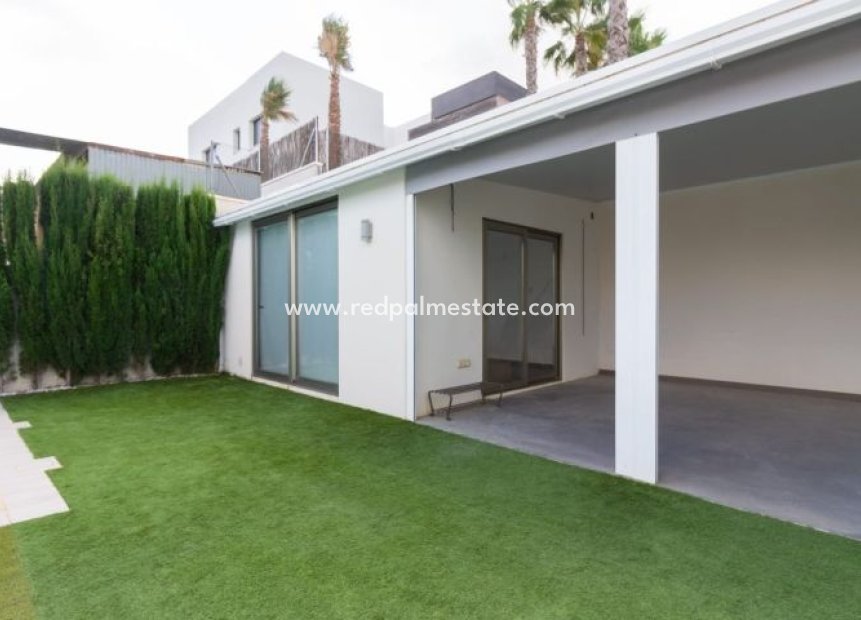 Resale - Villa -
Benijofar - Costa Blanca