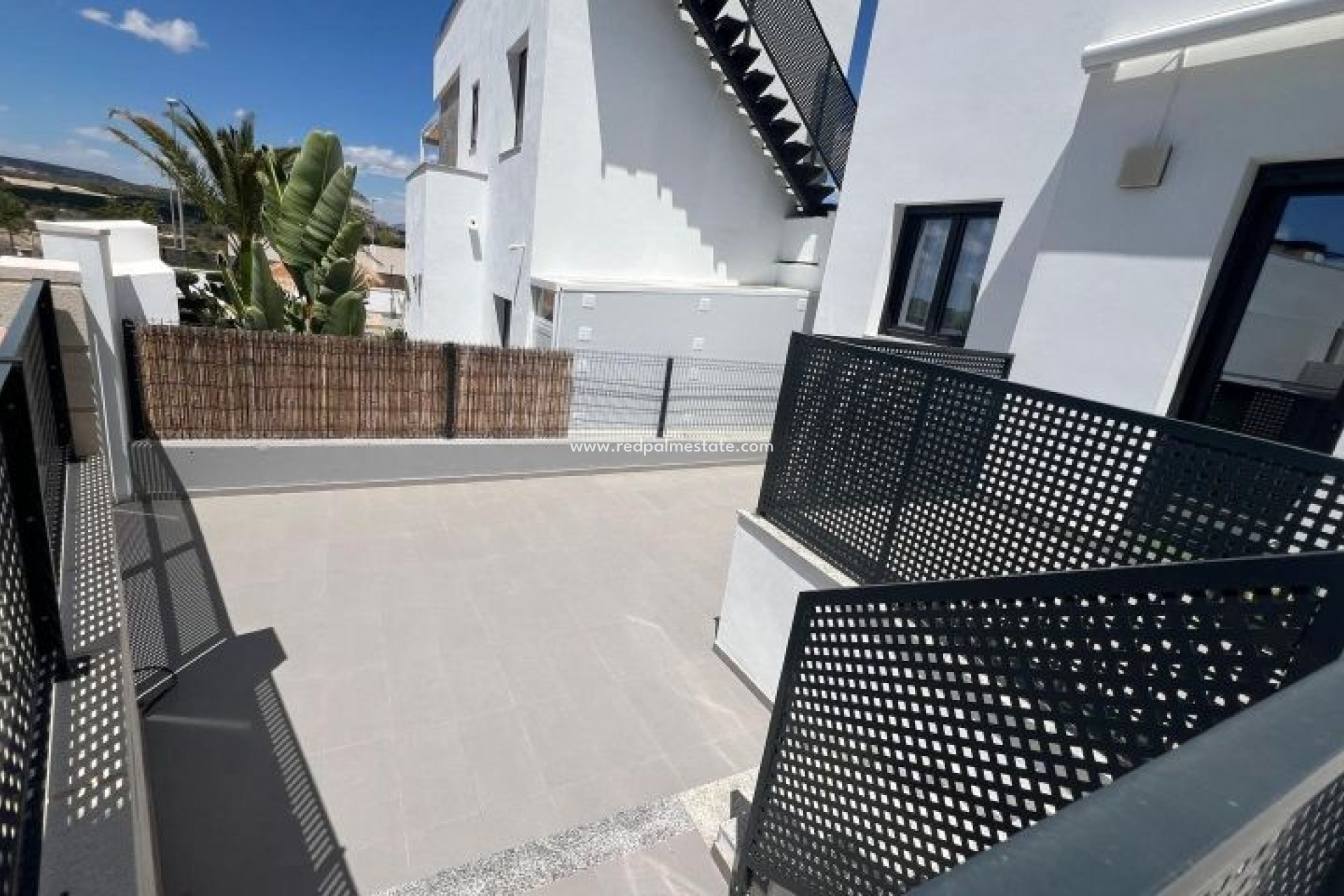 Resale - Villa -
Benijofar - Costa Blanca