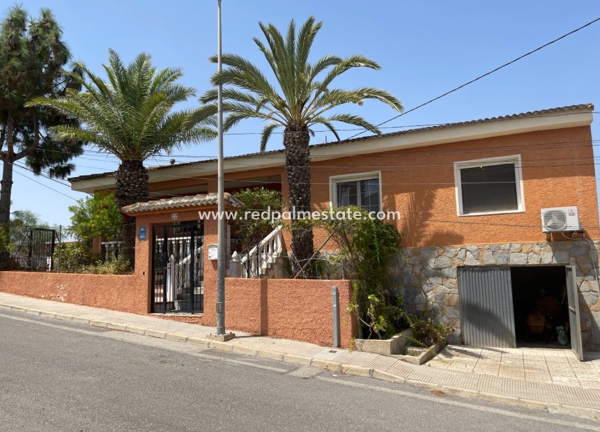 Resale - Villa -
Benijofar - Costa Blanca