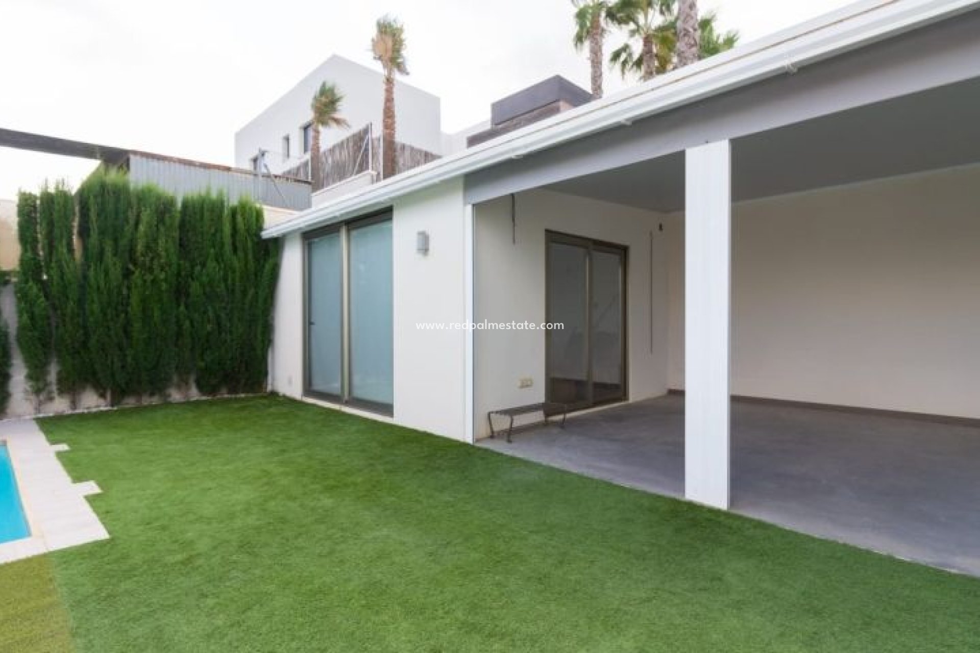 Resale - Villa -
Benijofar