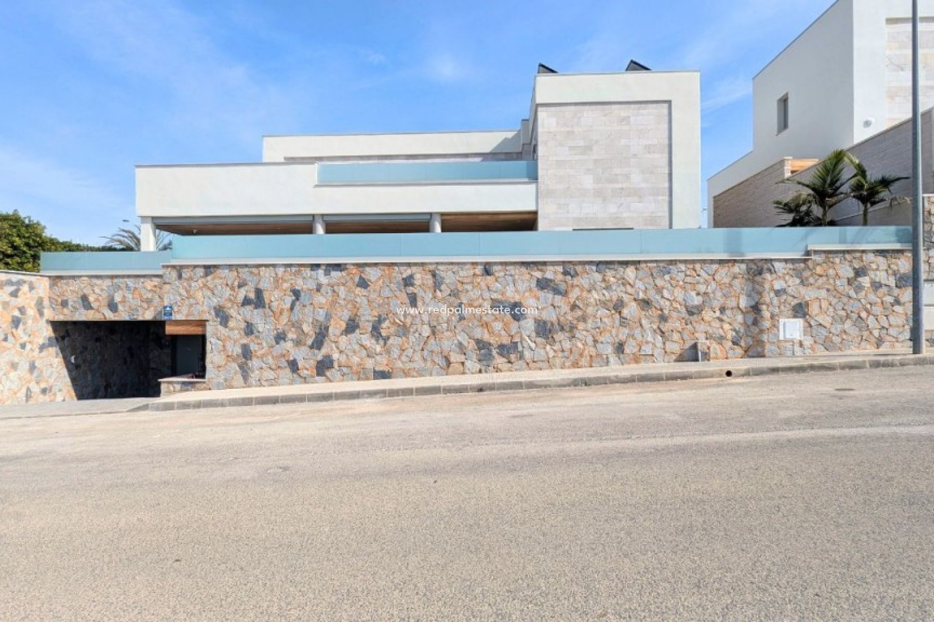 Resale - Villa -
Benijofar