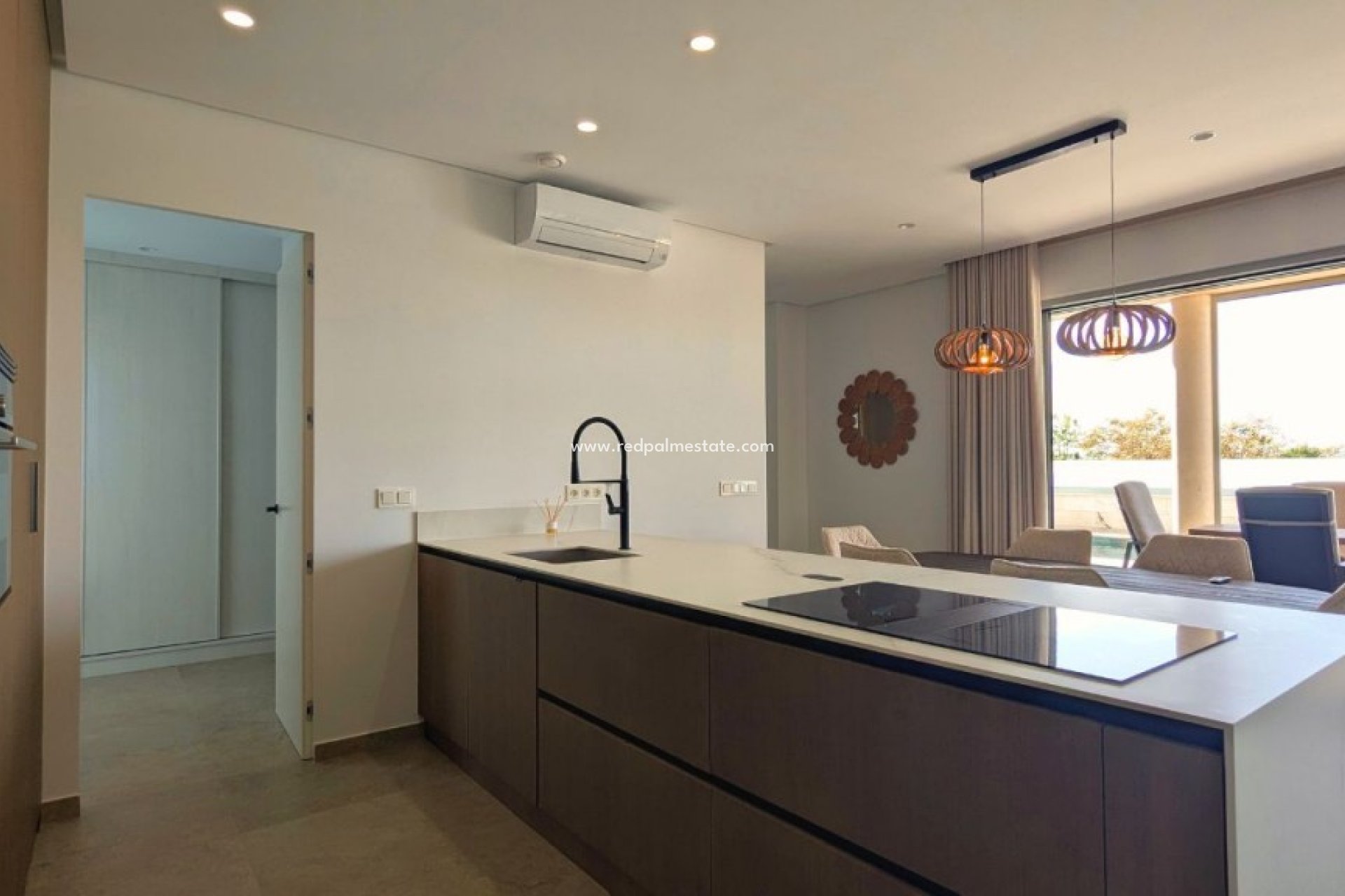 Resale - Villa -
Benijofar