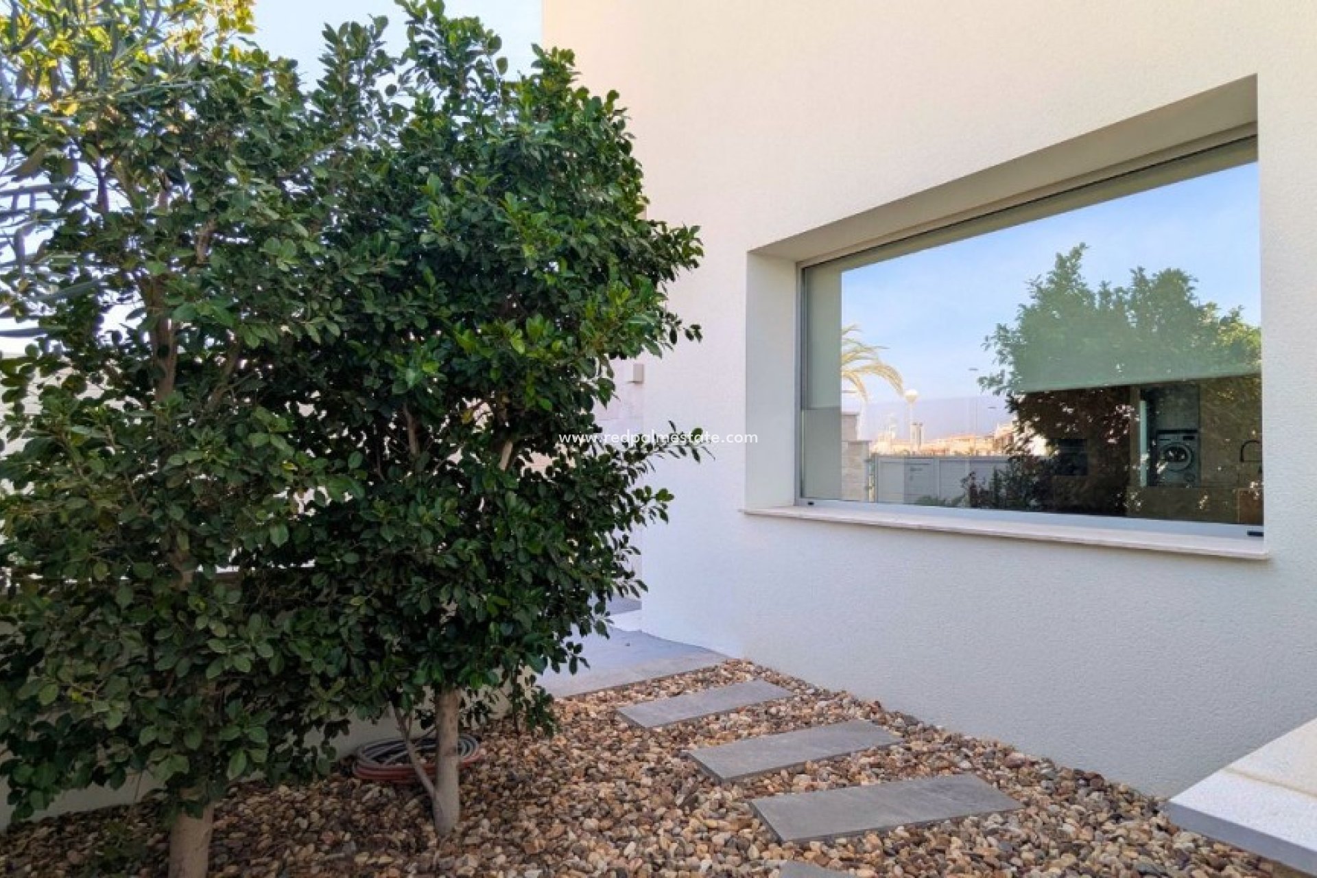 Resale - Villa -
Benijofar