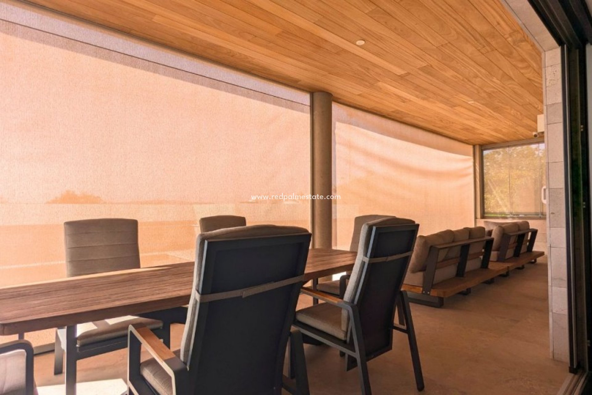 Resale - Villa -
Benijofar