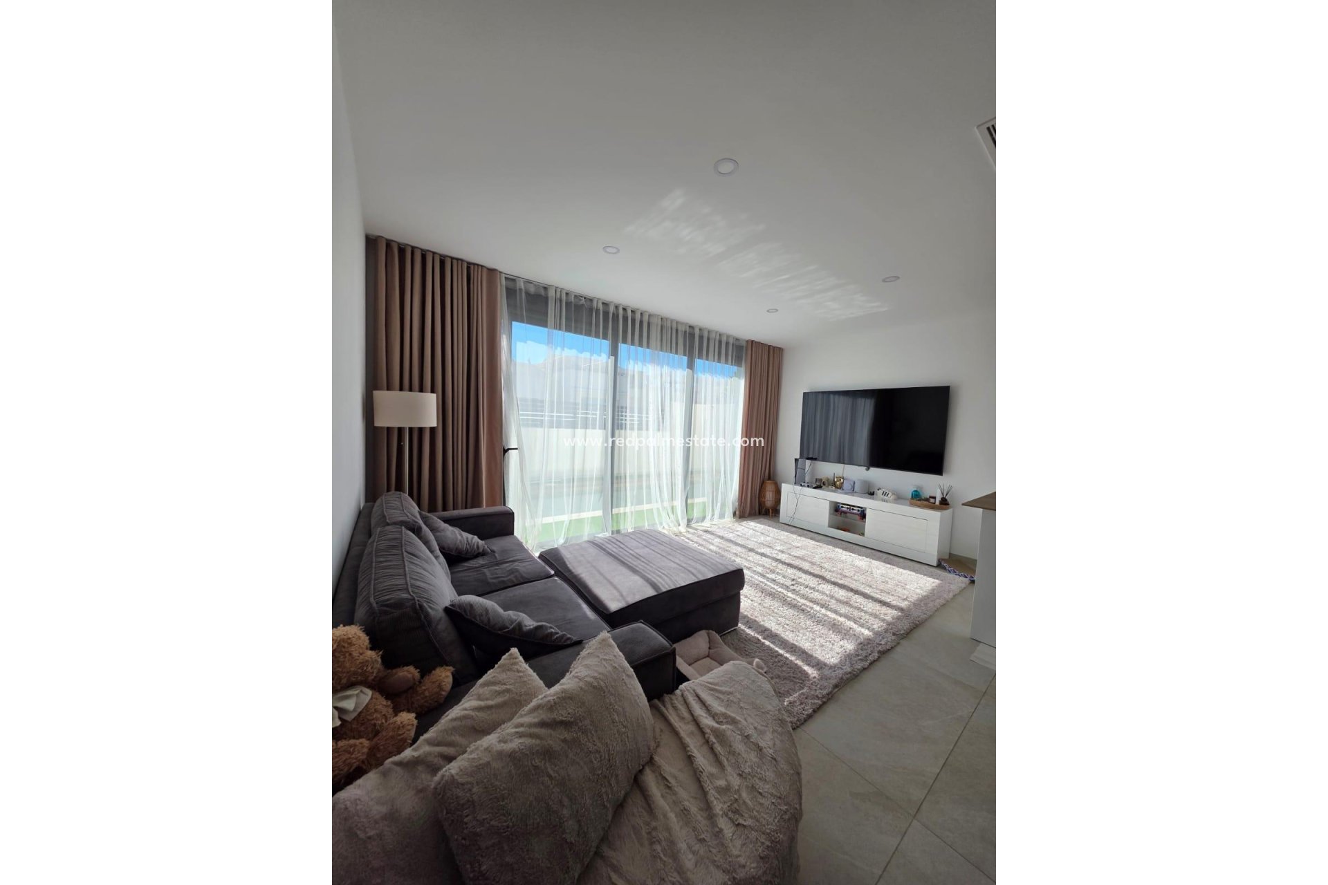 Resale - Villa -
Benijofar