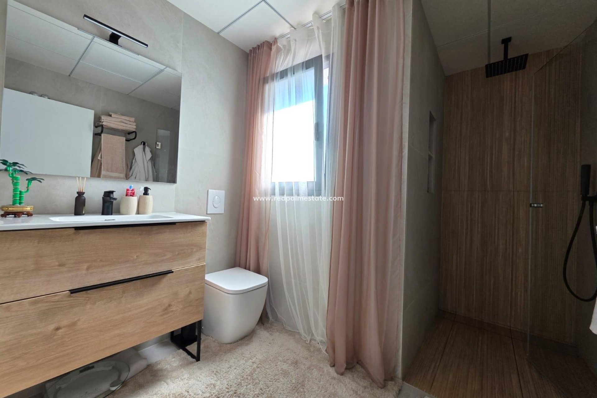 Resale - Villa -
Benijofar