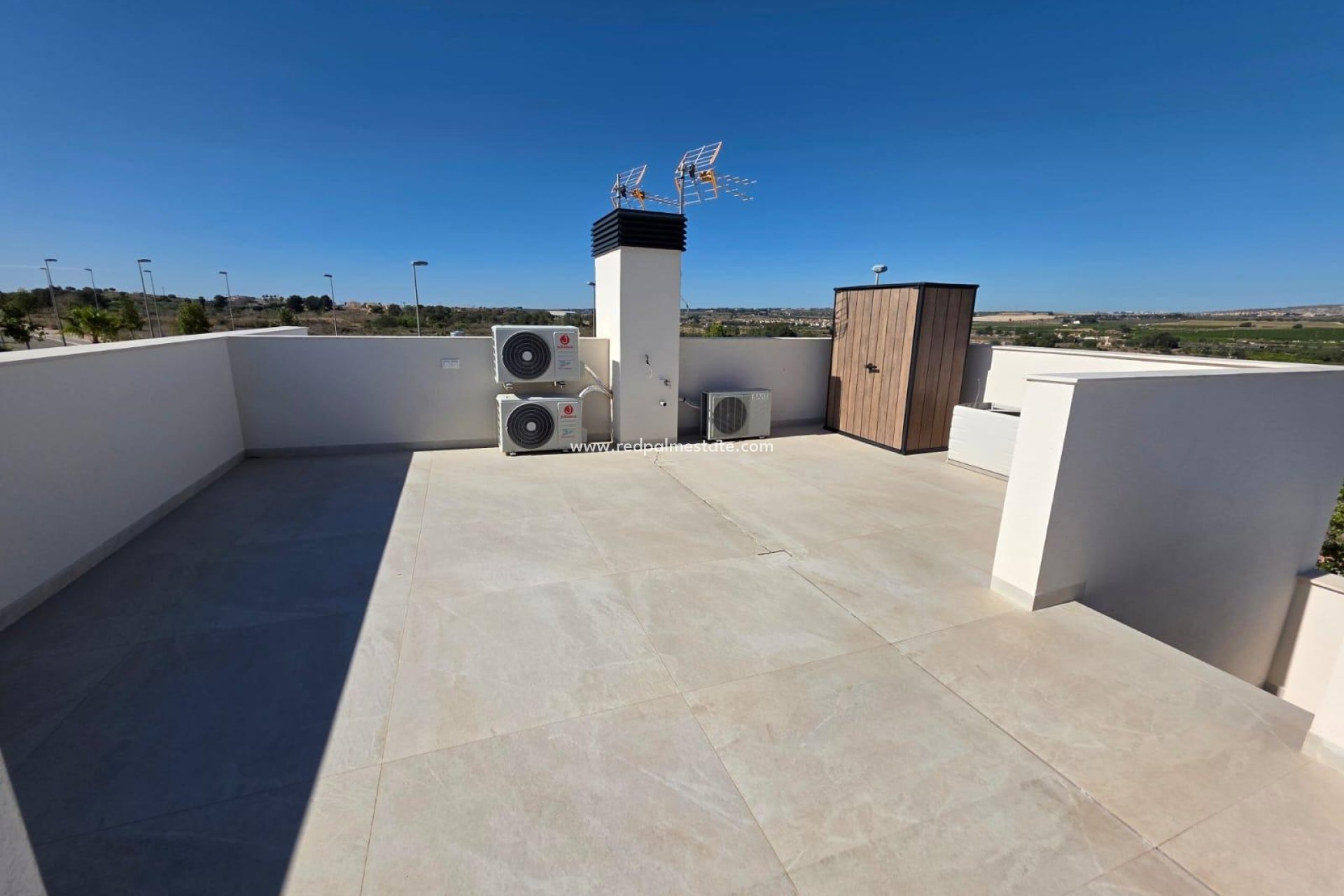 Resale - Villa -
Benijofar