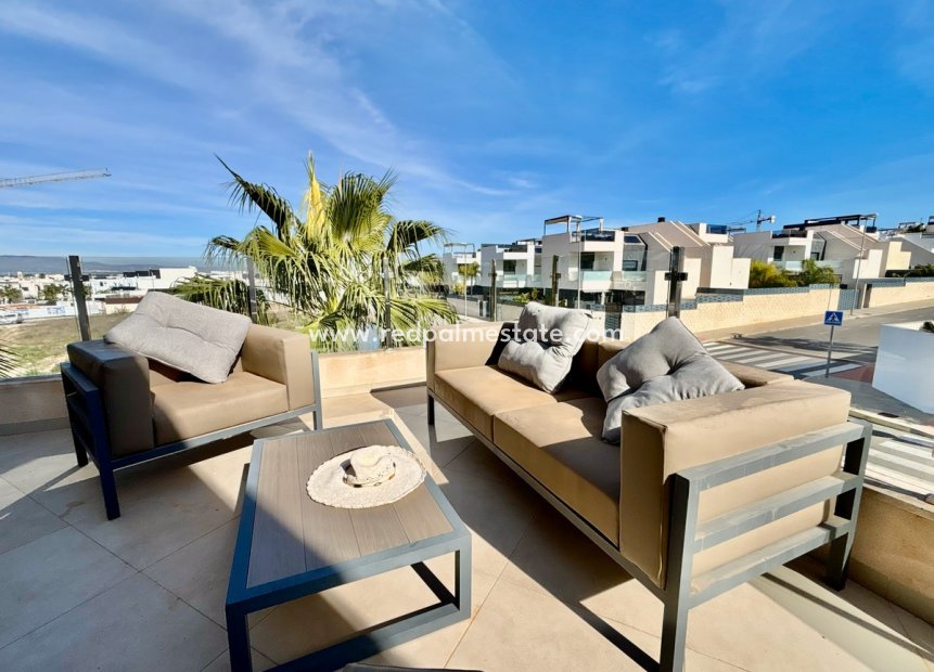 Resale - Villa -
Benijofar