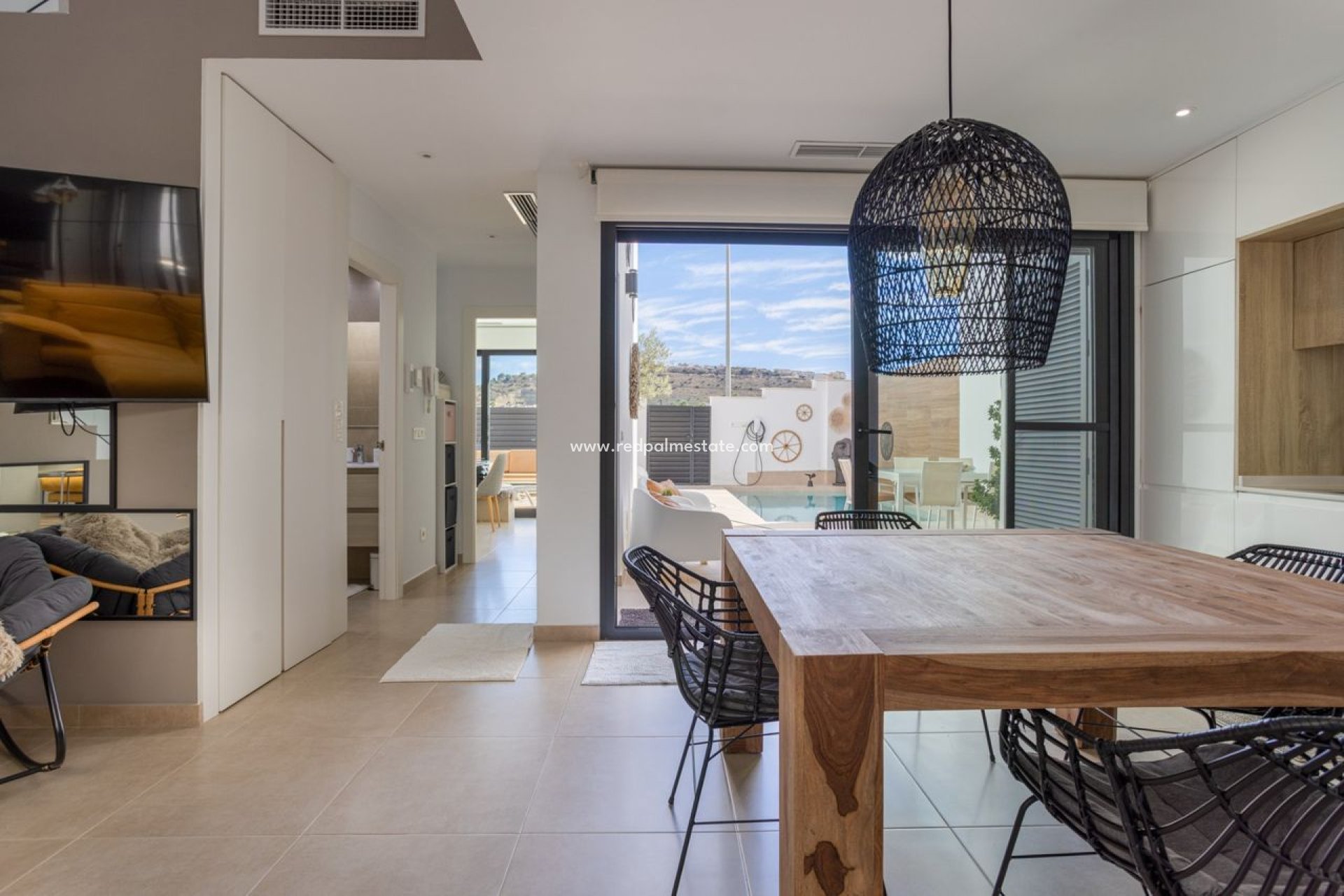 Resale - Villa -
Benijofar