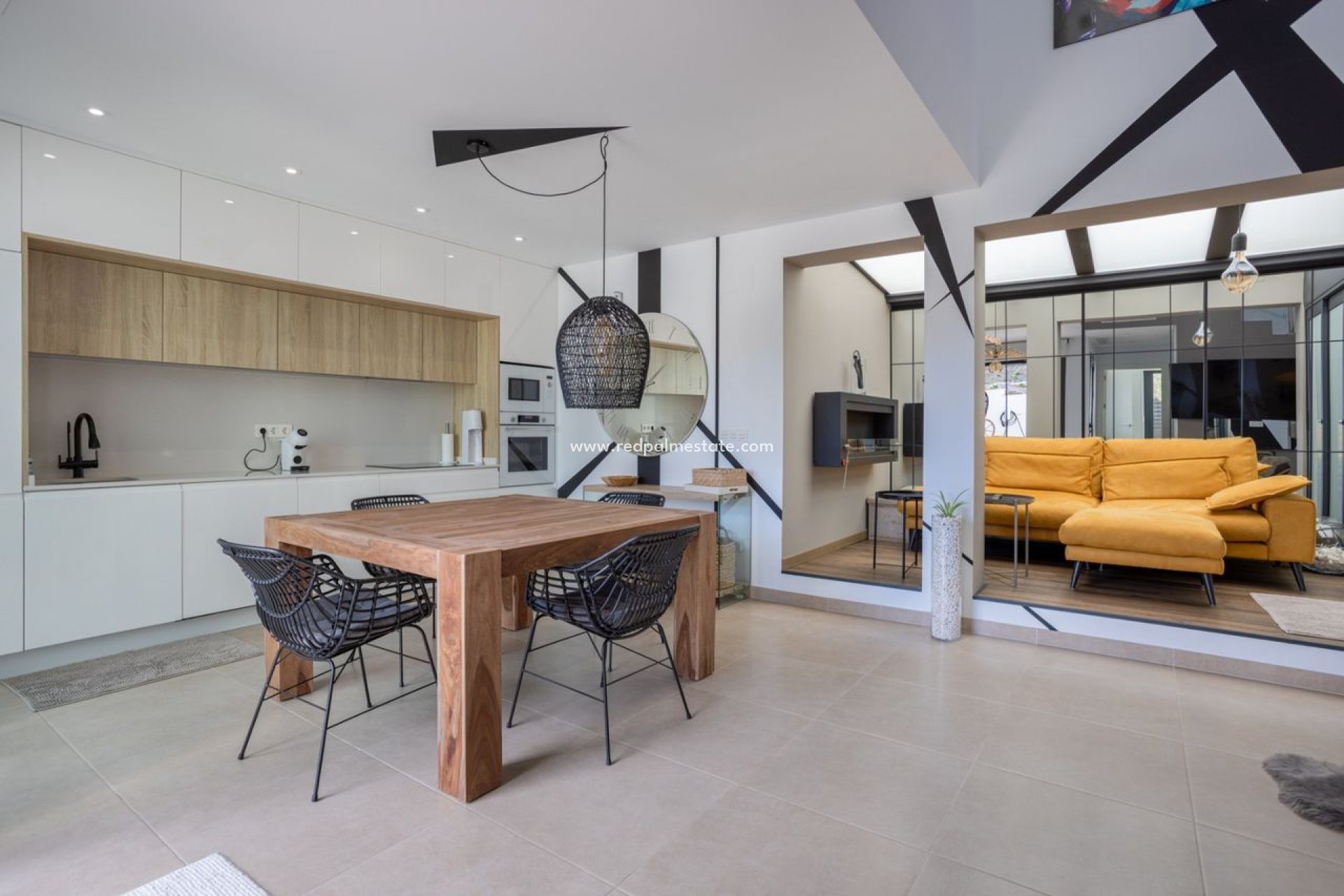 Resale - Villa -
Benijofar