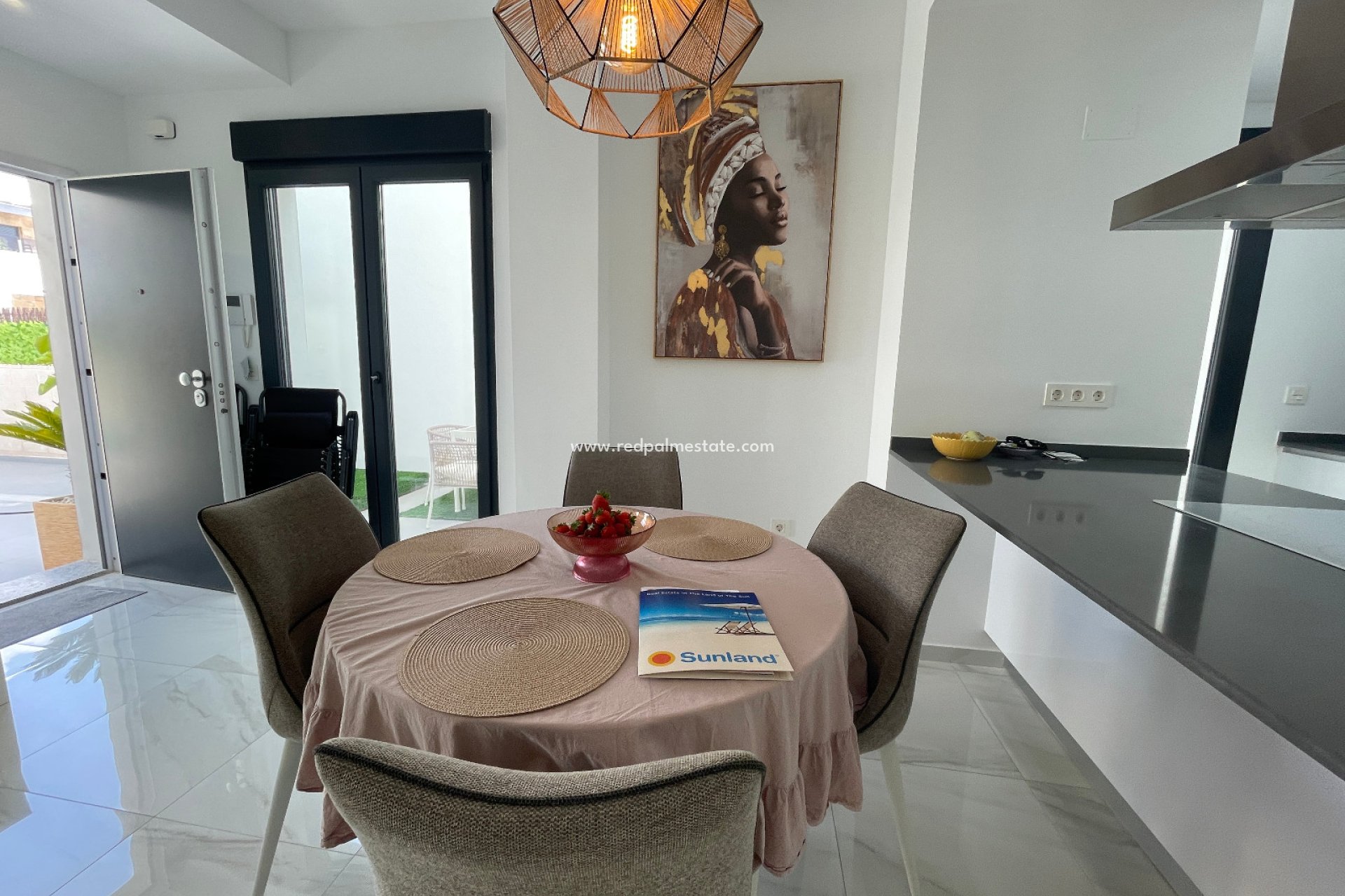 Resale - Villa -
Benijofar