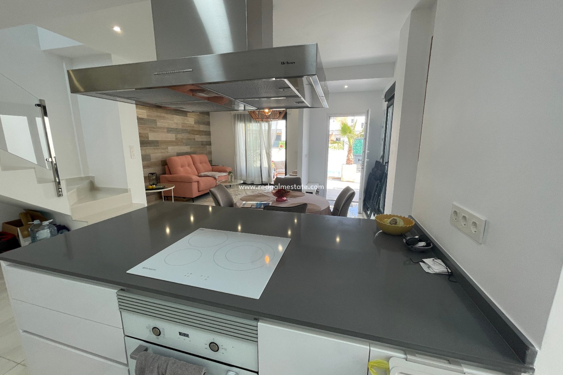 Resale - Villa -
Benijofar