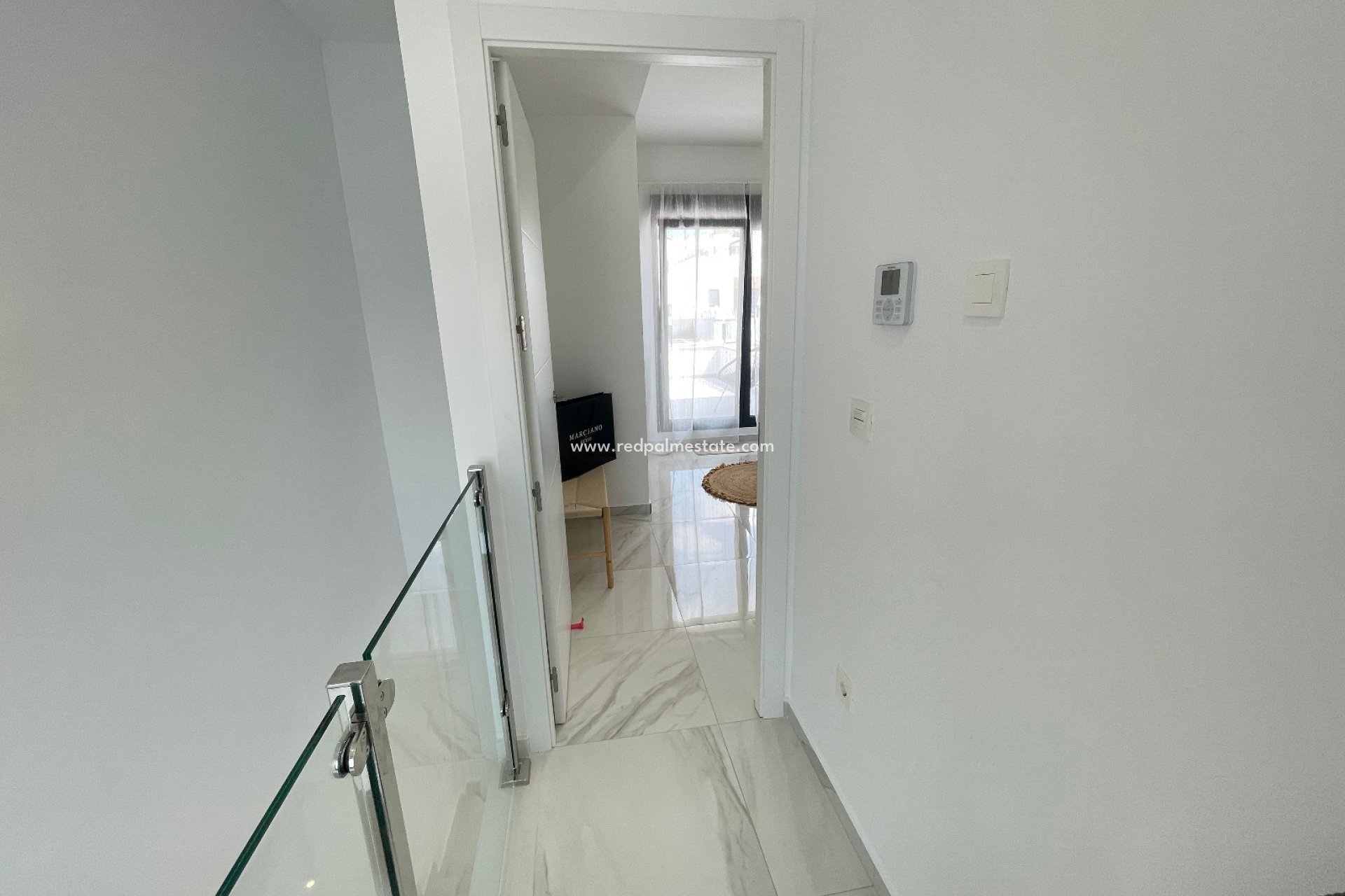 Resale - Villa -
Benijofar