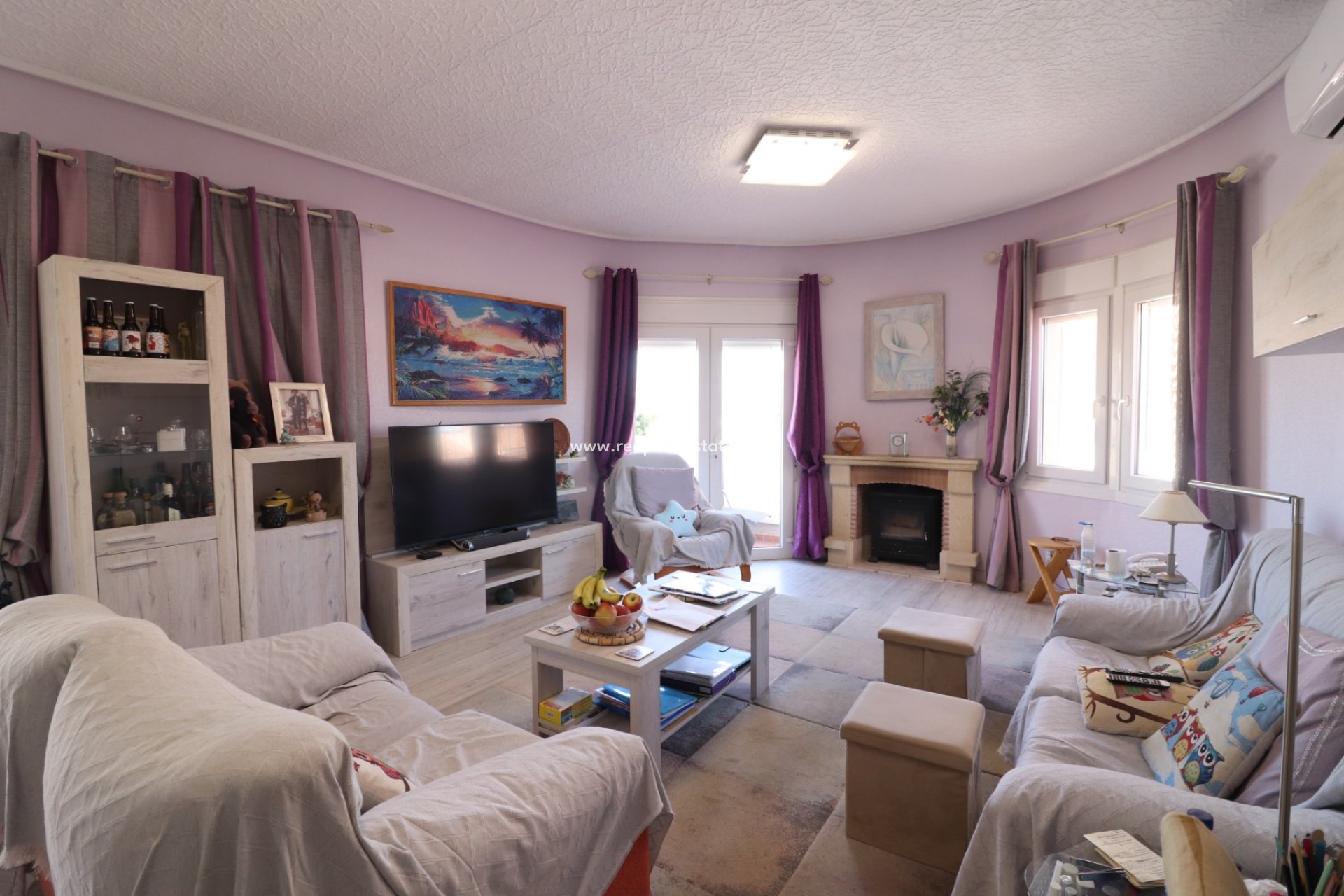 Resale - Villa -
Benimar