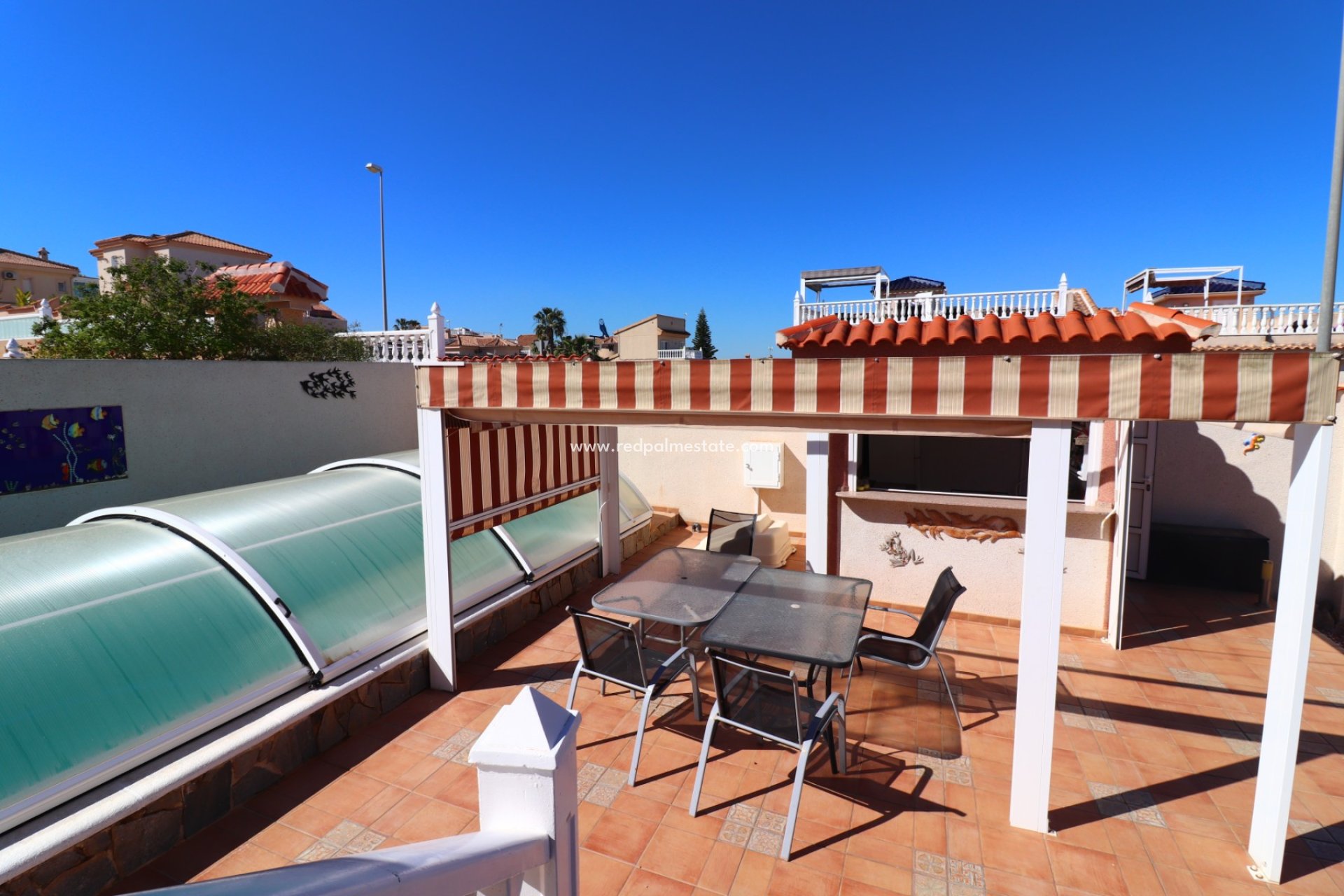 Resale - Villa -
Benimar