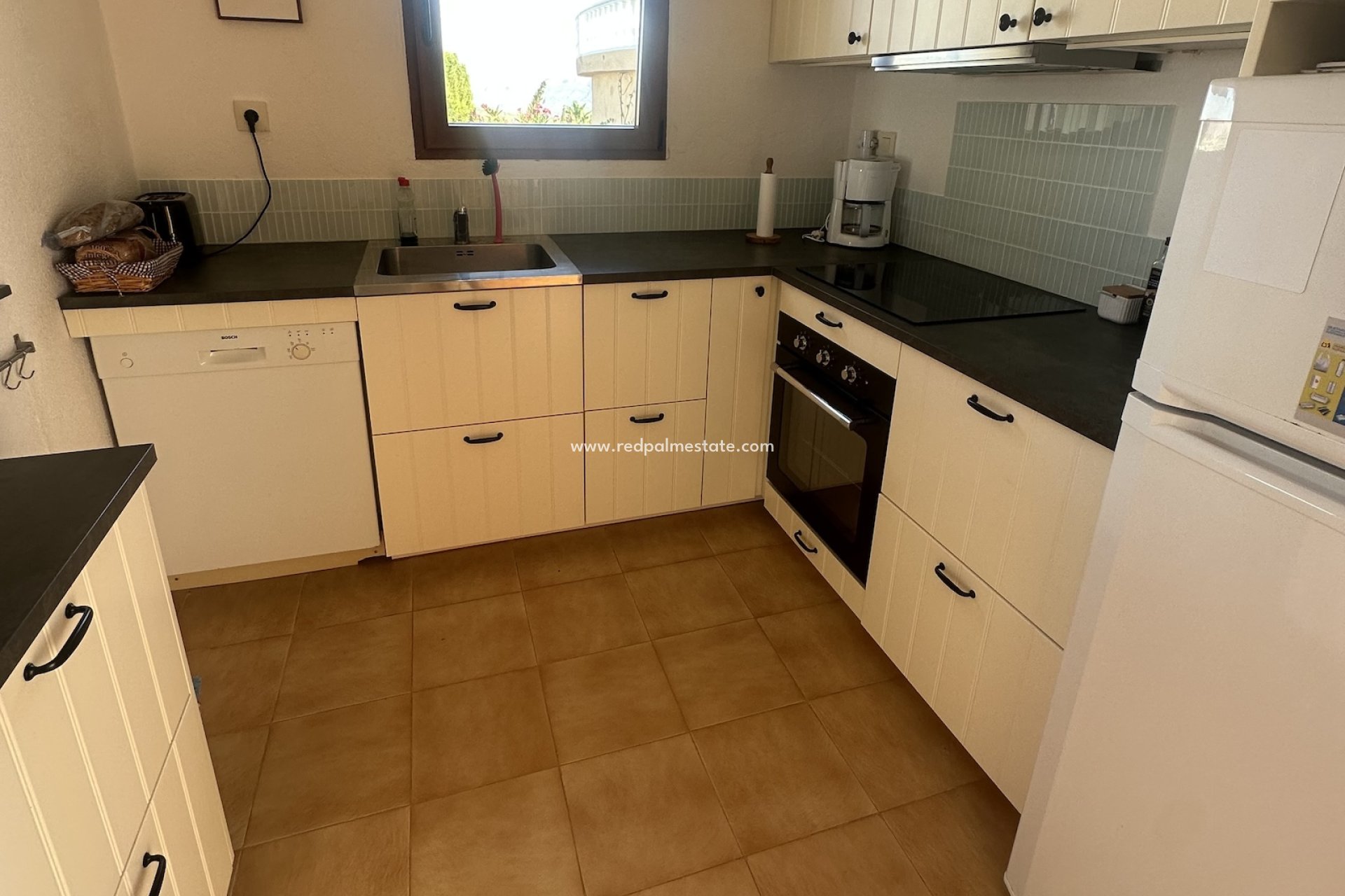 Resale - Villa -
Benitachell - Cumbre Del Sol