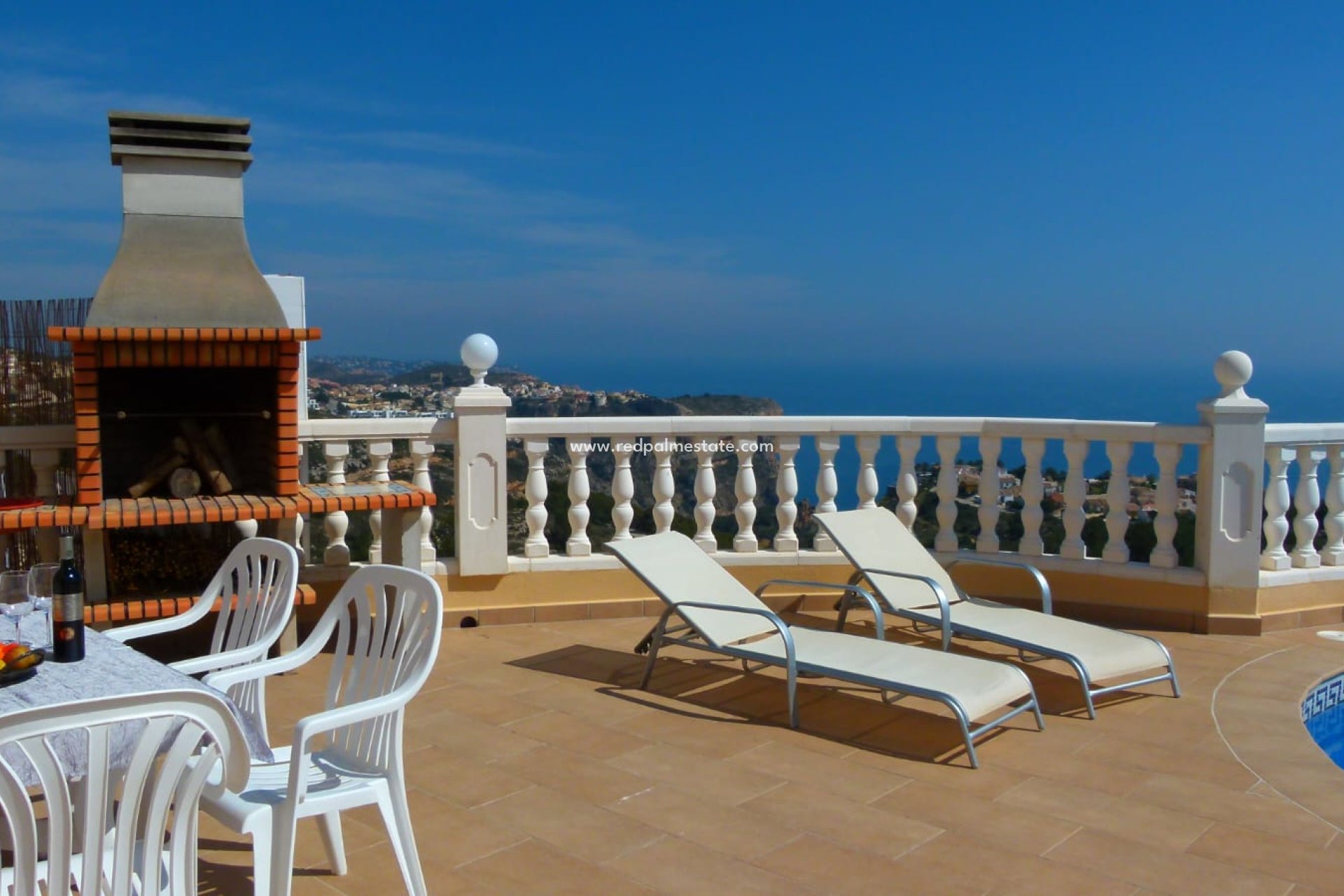 Resale - Villa -
Benitachell