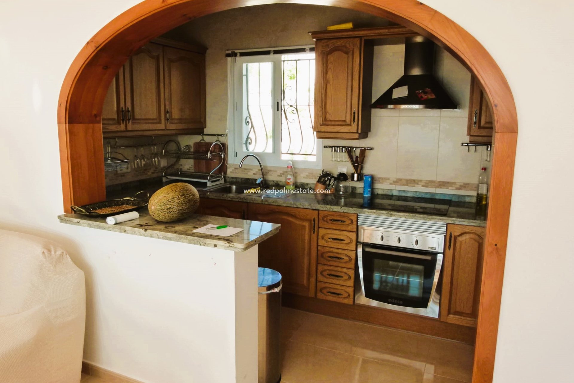 Resale - Villa -
Benitachell