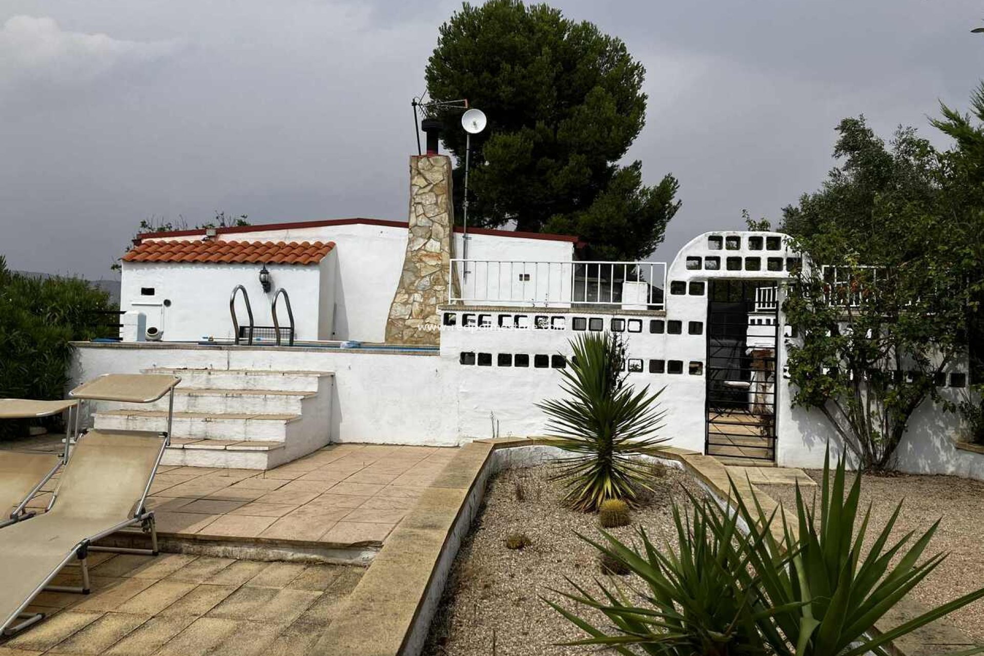 Resale - Villa -
Biar - Costa Blanca