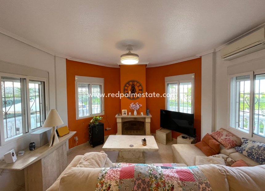 Resale - Villa -
Bigastro - Inland