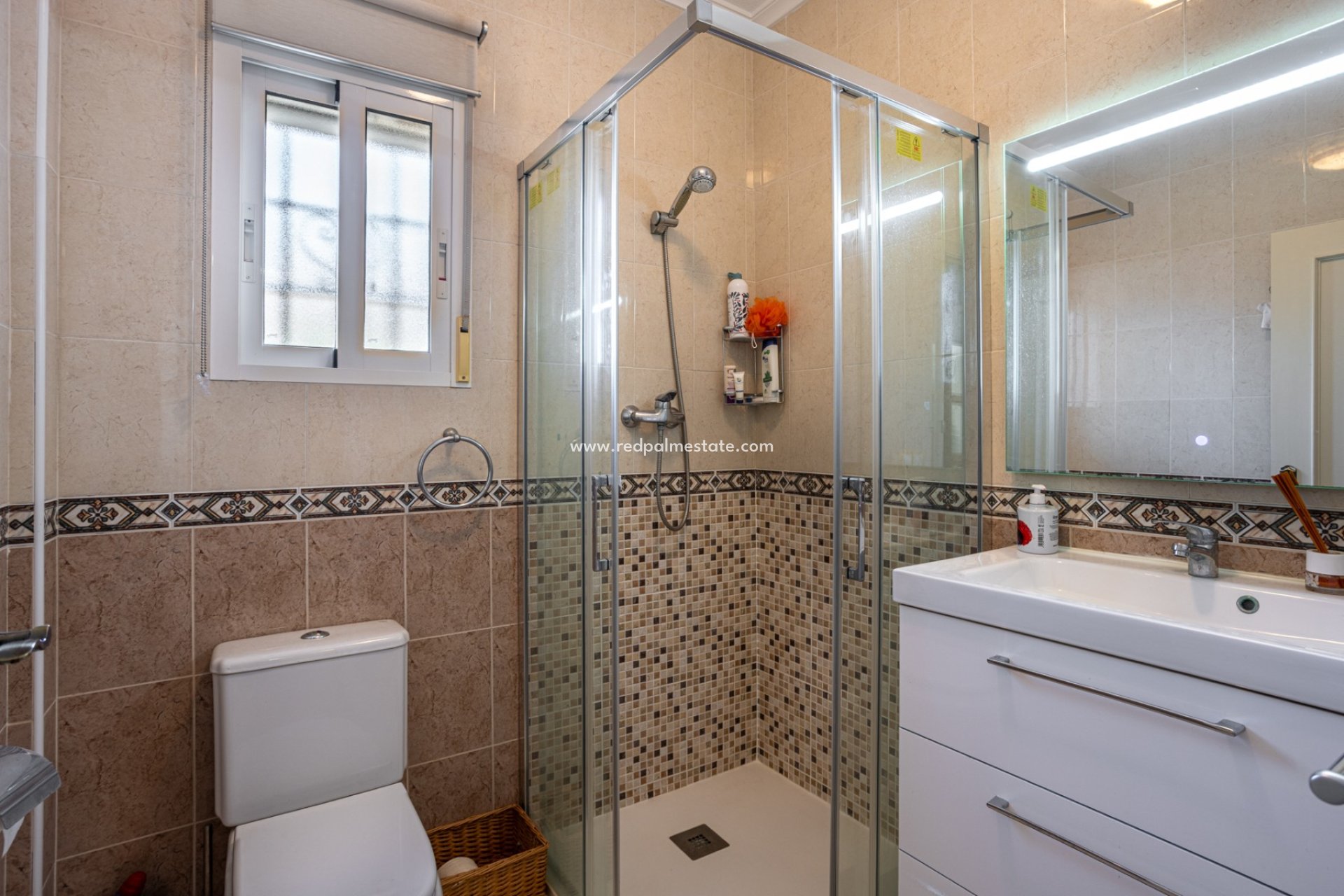 Resale - Villa -
Bigastro - Inland