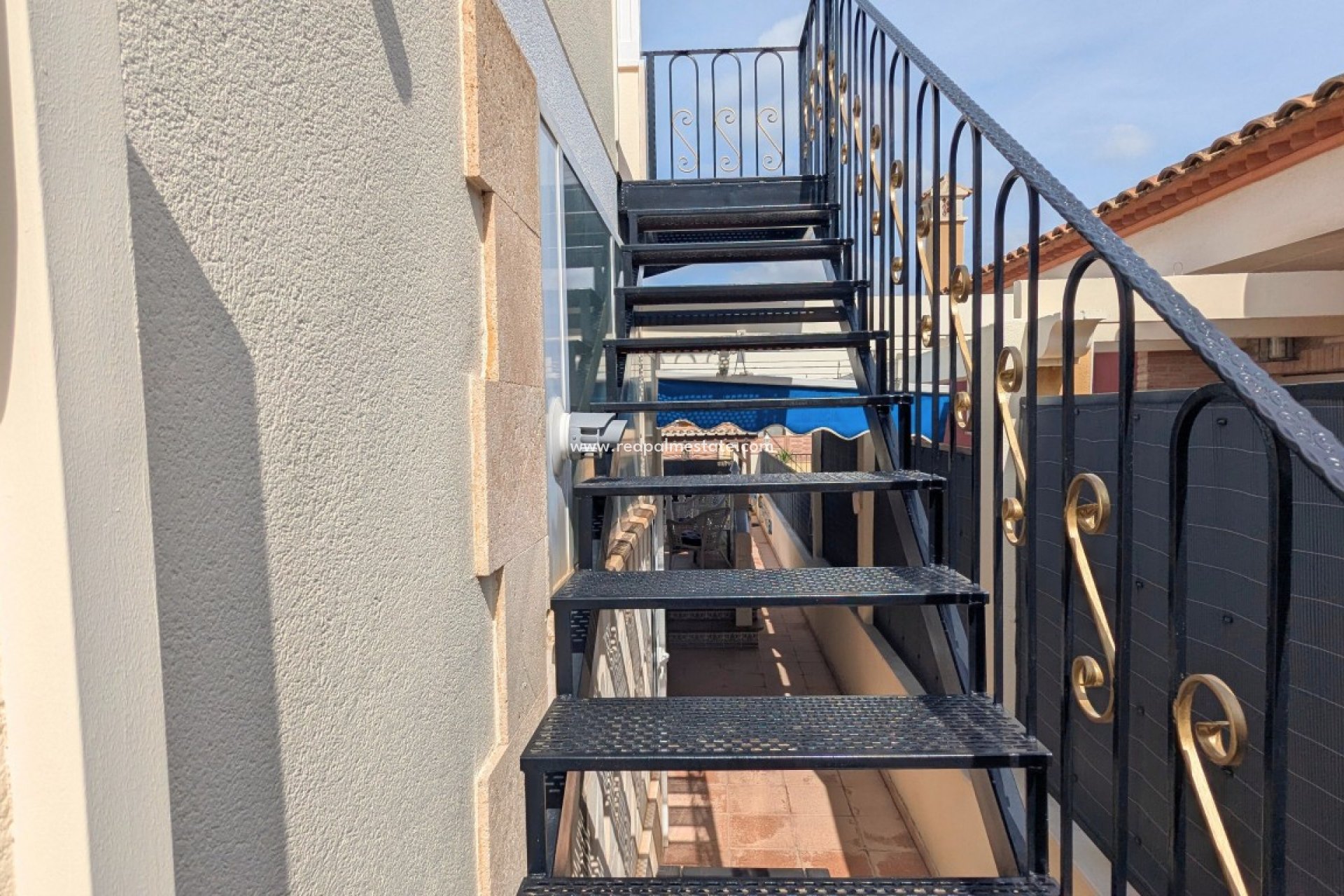 Resale - Villa -
Bigastro - Inland