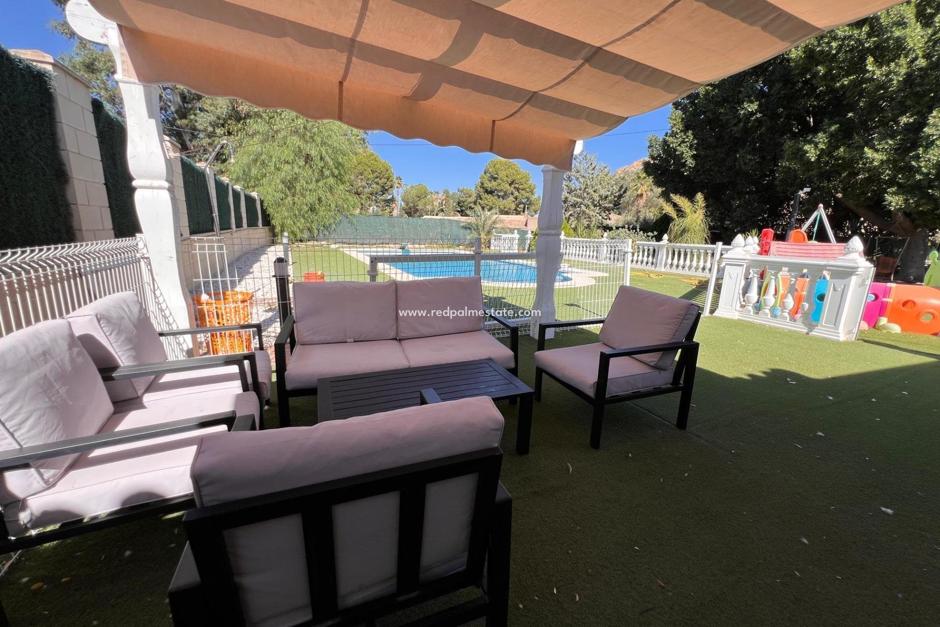 Resale - Villa -
Callosa de Segura - Comunidad valenciana