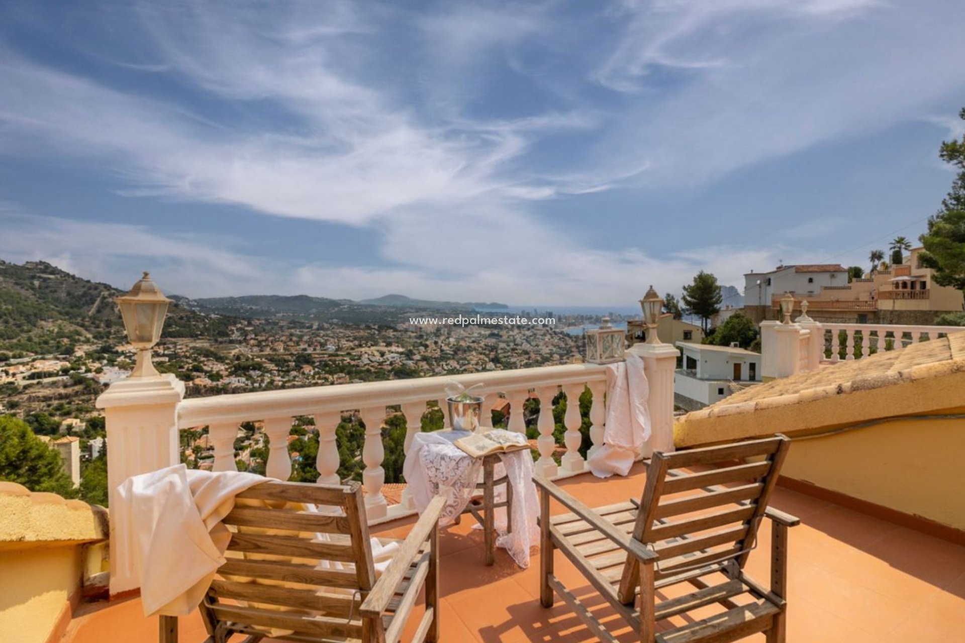 Resale - Villa -
Calpe - Costa Blanca