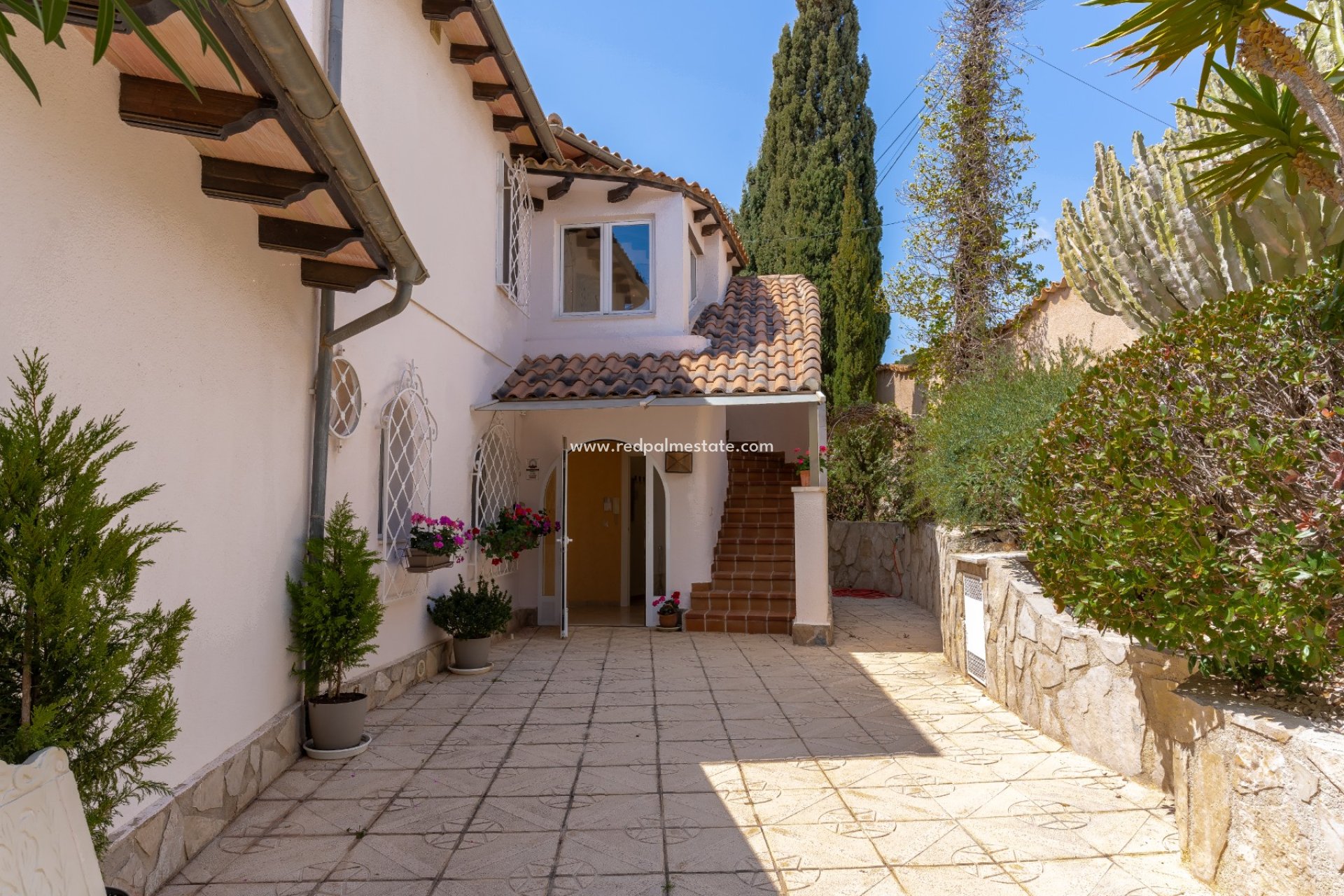 Resale - Villa -
Calpe - Costa Blanca