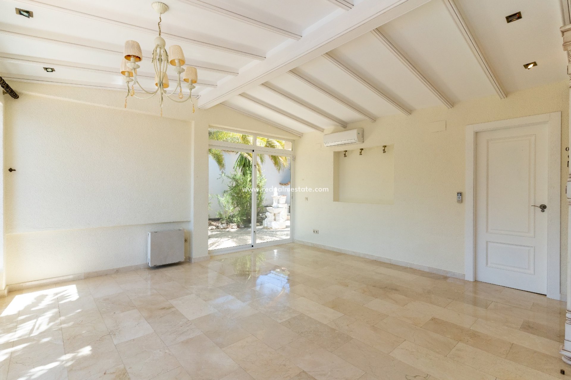 Resale - Villa -
Calpe - Costa Blanca