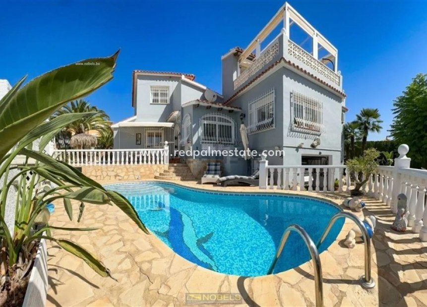 Resale - Villa -
Calpe - Costa Blanca