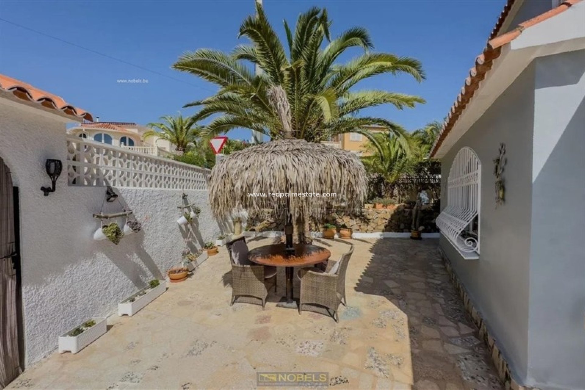 Resale - Villa -
Calpe - Costa Blanca