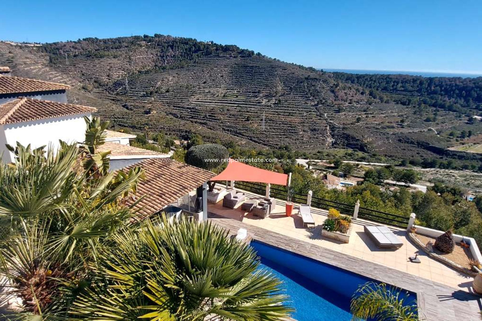 Resale - Villa -
Calpe - Costa Blanca