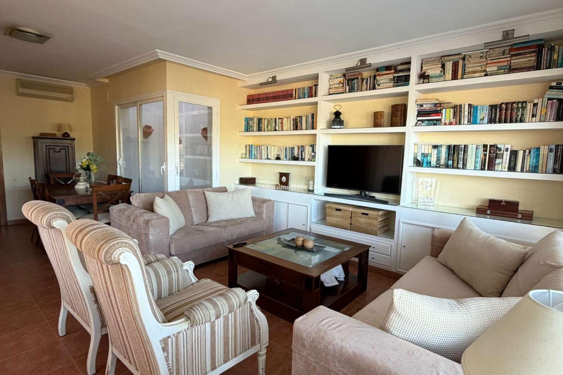 Resale - Villa -
Calpe