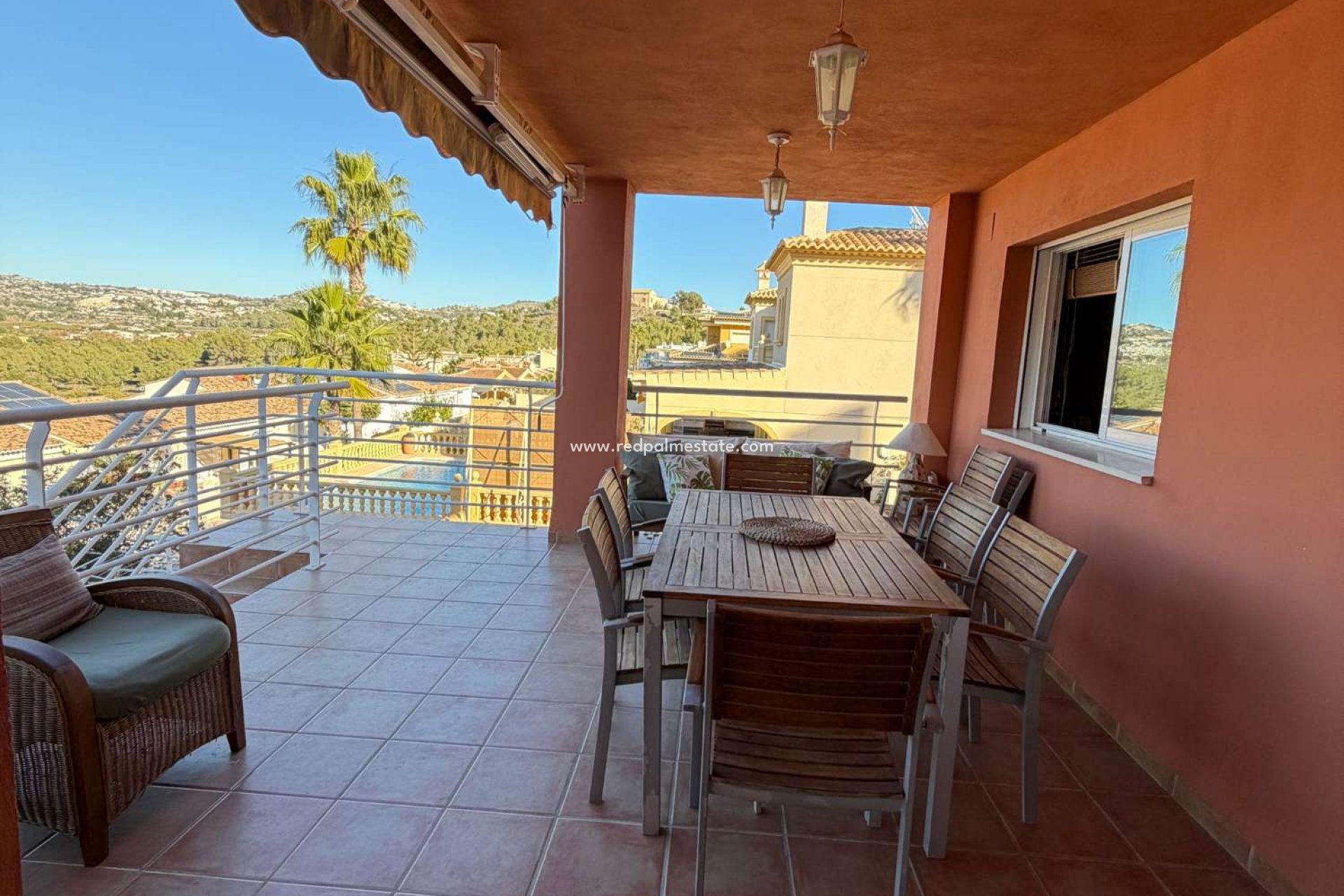 Resale - Villa -
Calpe