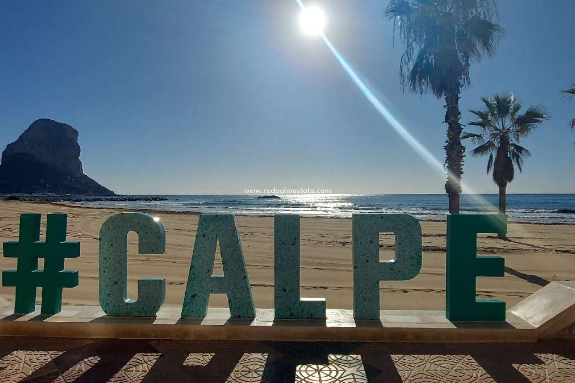 Resale - Villa -
Calpe