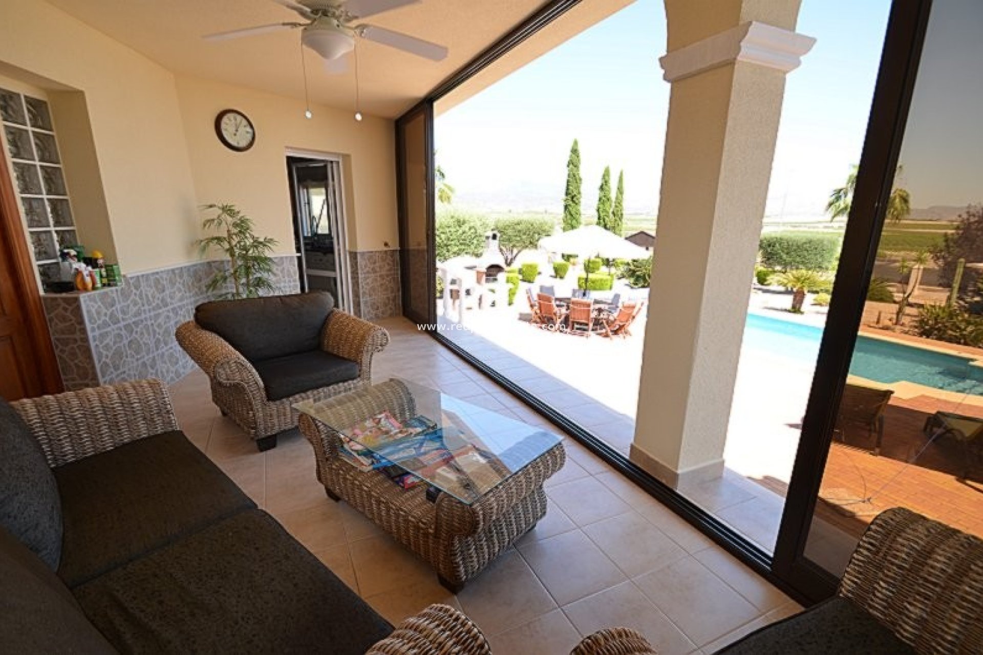 Resale - Villa -
Campos Del Rio