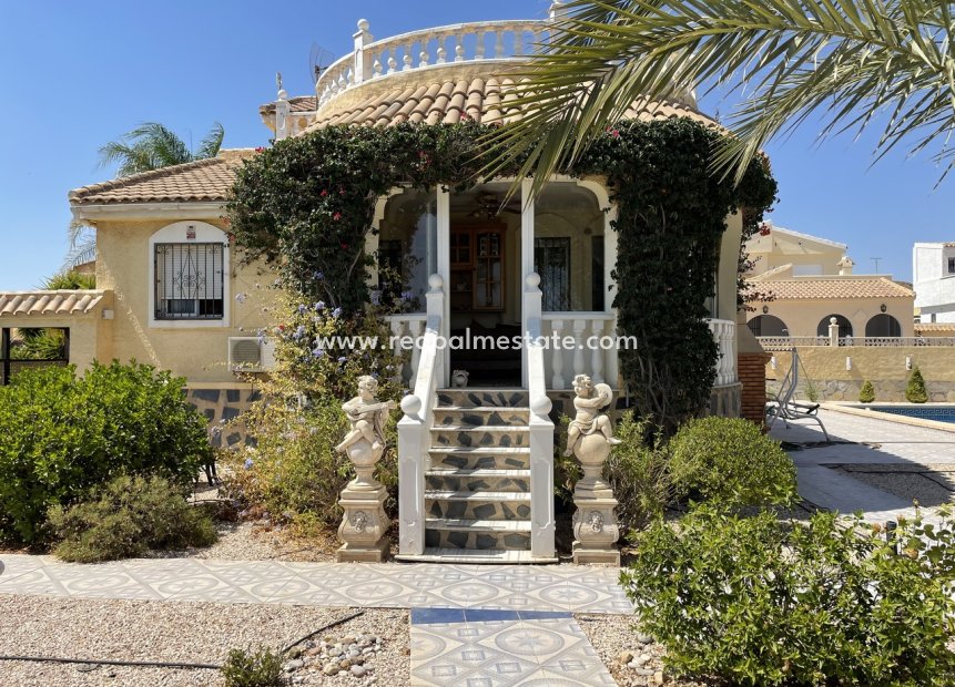 Resale - Villa -
Camposol - Inland