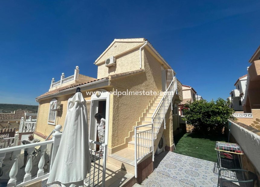 Resale - Villa -
Camposol - Sector D