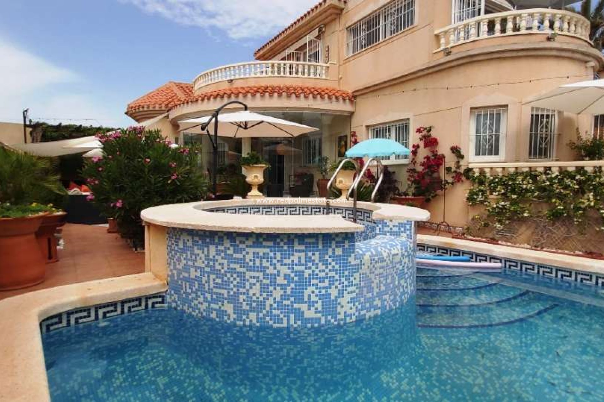 Resale - Villa -
CARTAGENA - Costa Calida