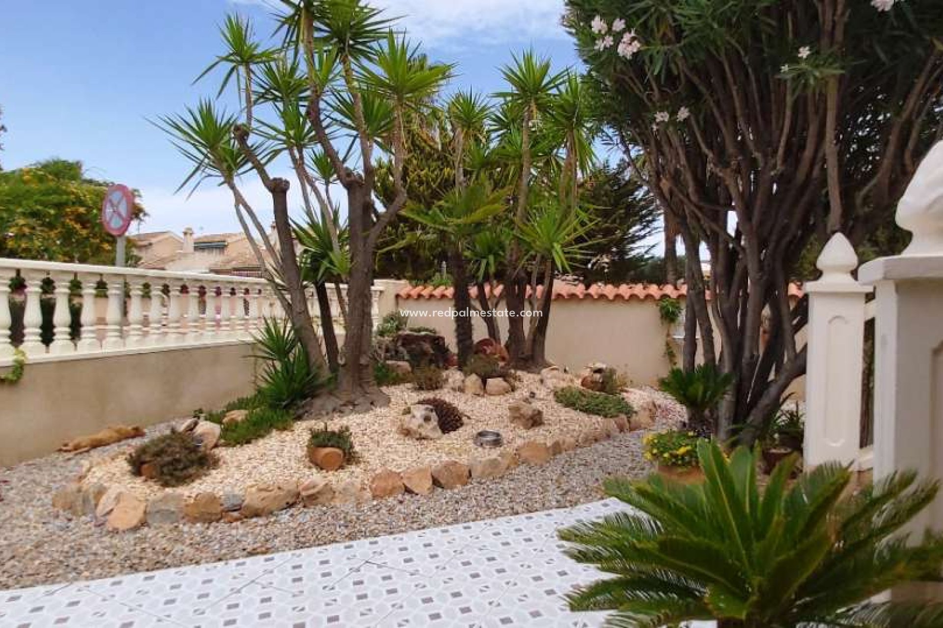 Resale - Villa -
CARTAGENA - Costa Calida