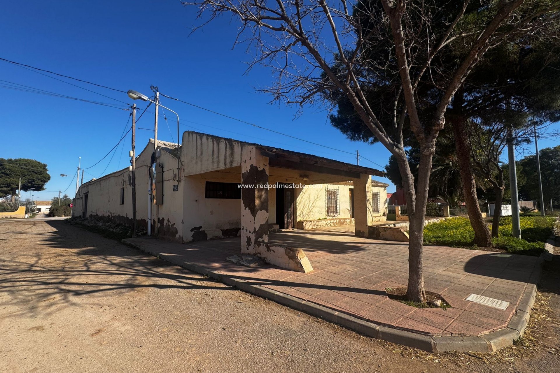 Resale - Villa -
Cartagena