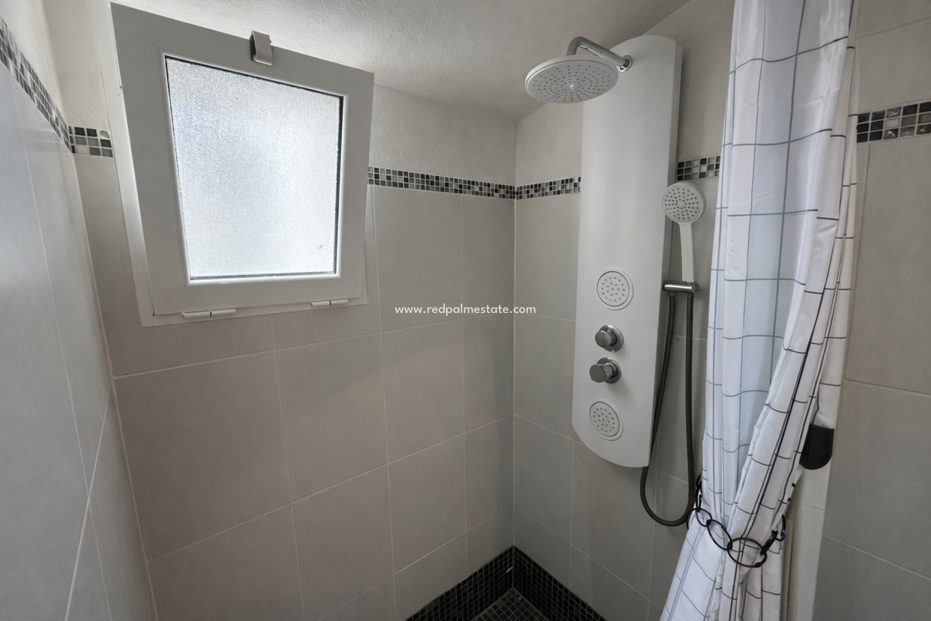 Resale - Villa -
Castalla - Costa Blanca