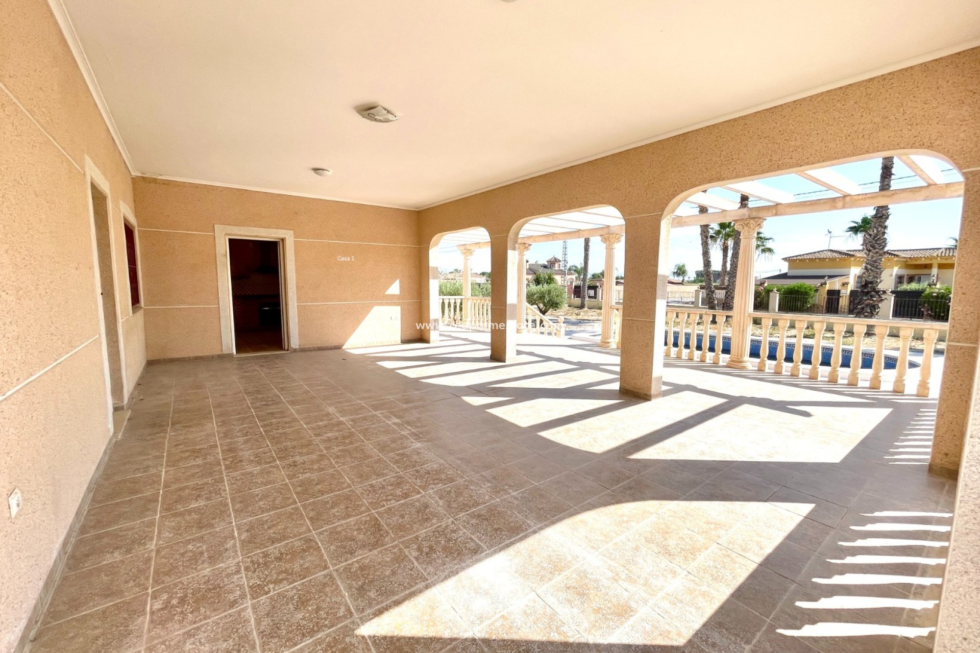 Resale - Villa -
Catral - Costa Blanca