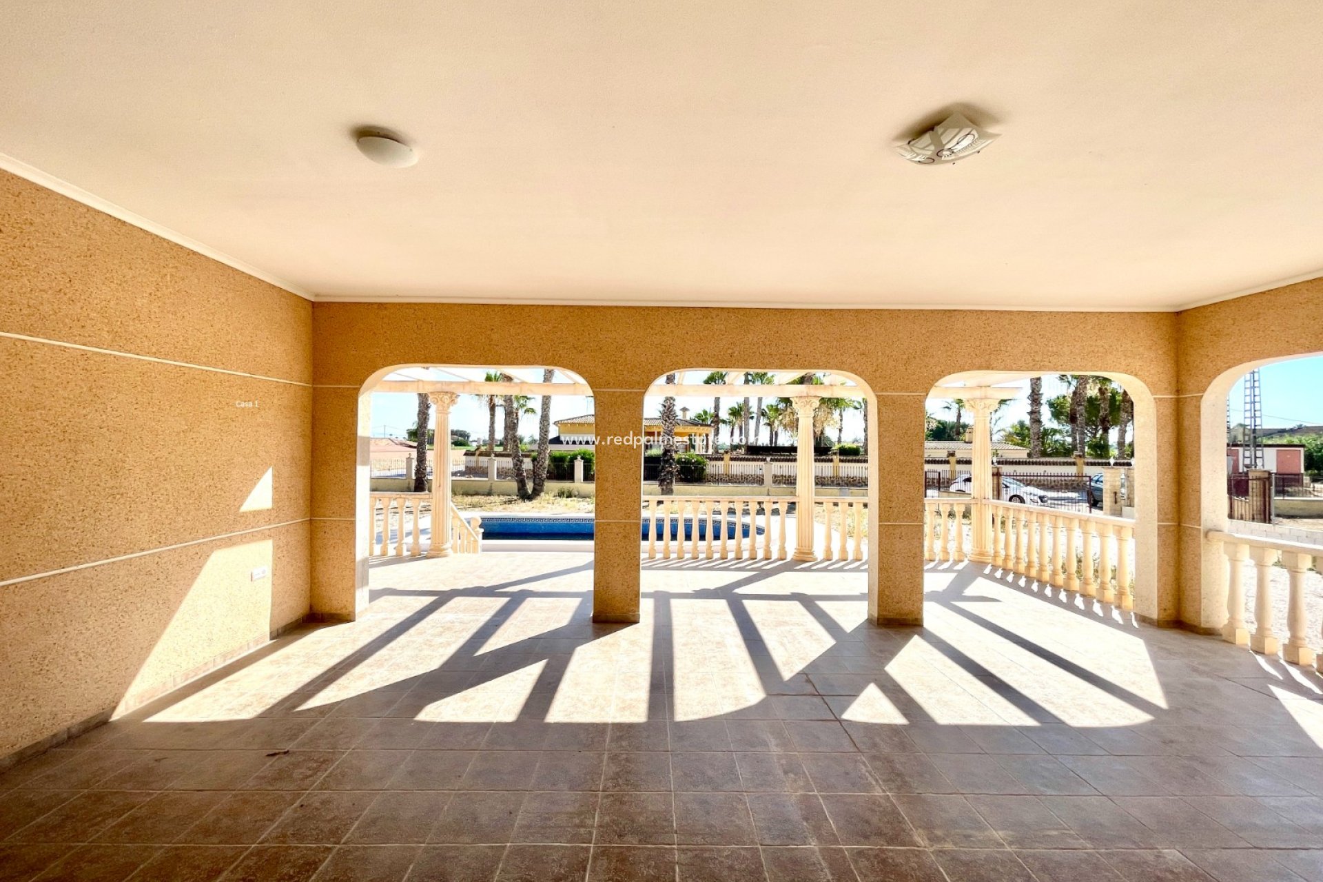Resale - Villa -
Catral - Costa Blanca
