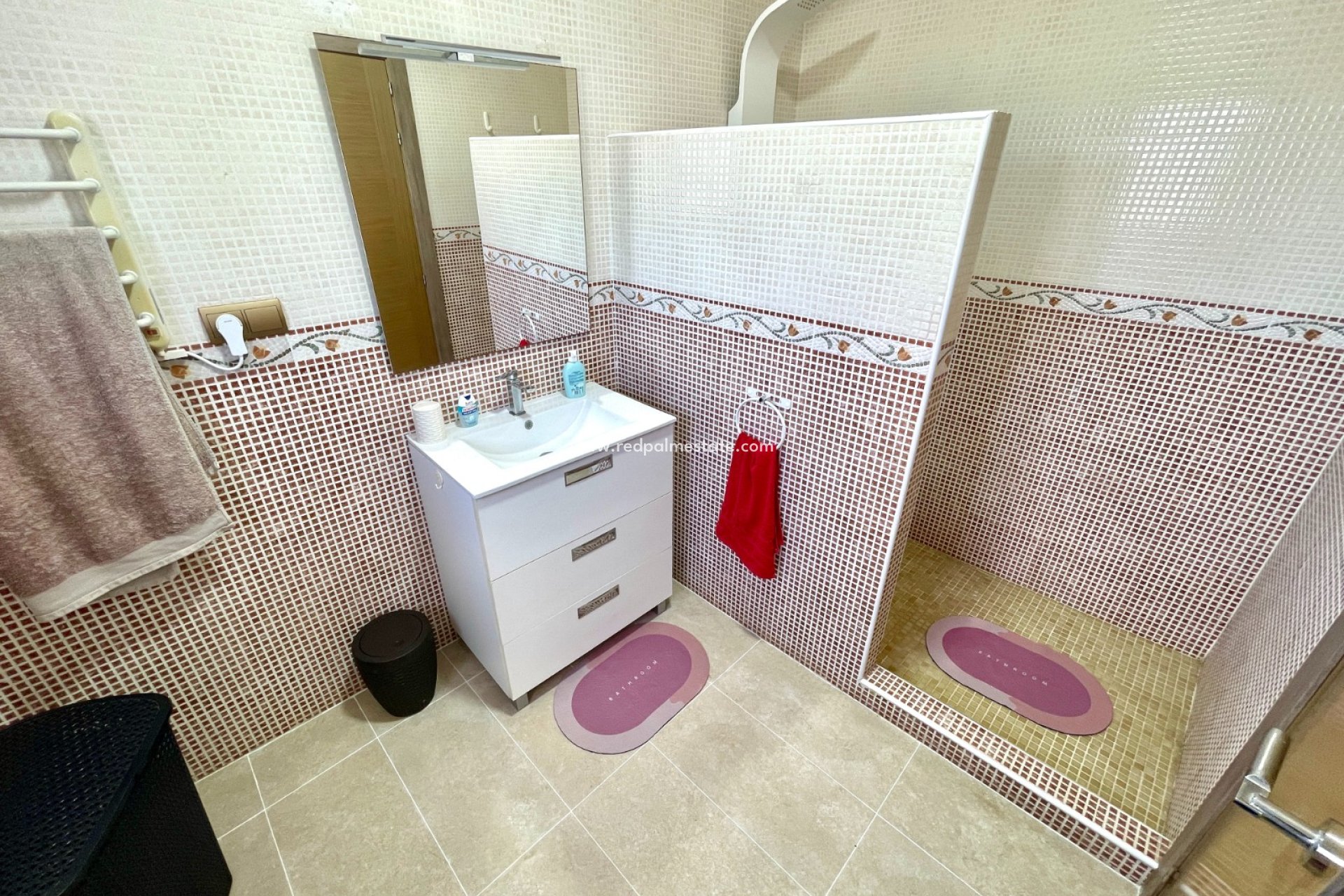 Resale - Villa -
Catral - Costa Blanca