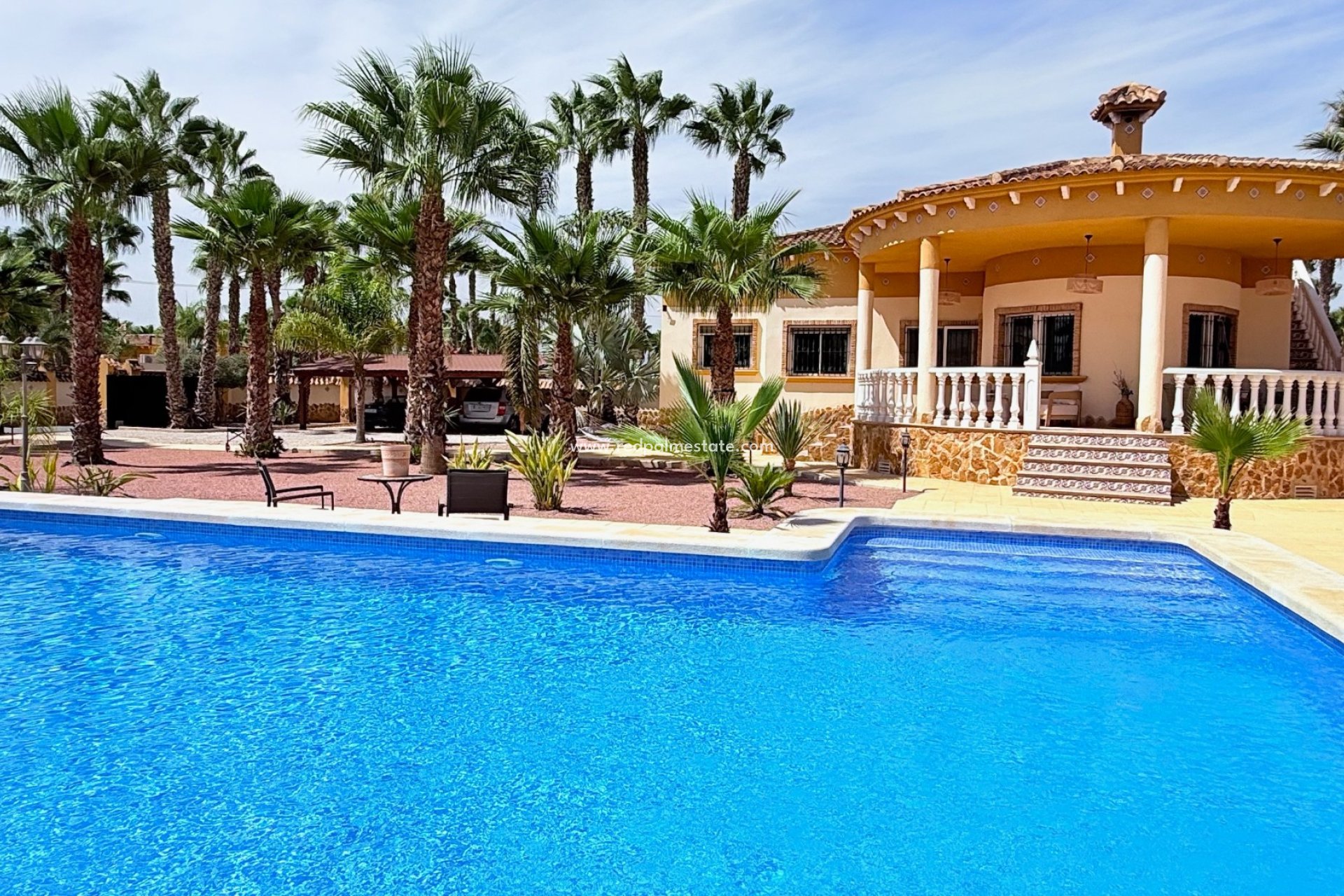 Resale - Villa -
Catral - Costa Blanca