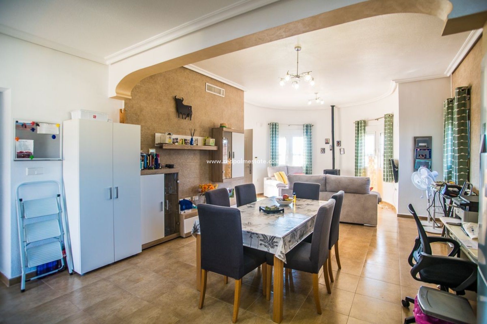Resale - Villa -
Catral - Costa Blanca