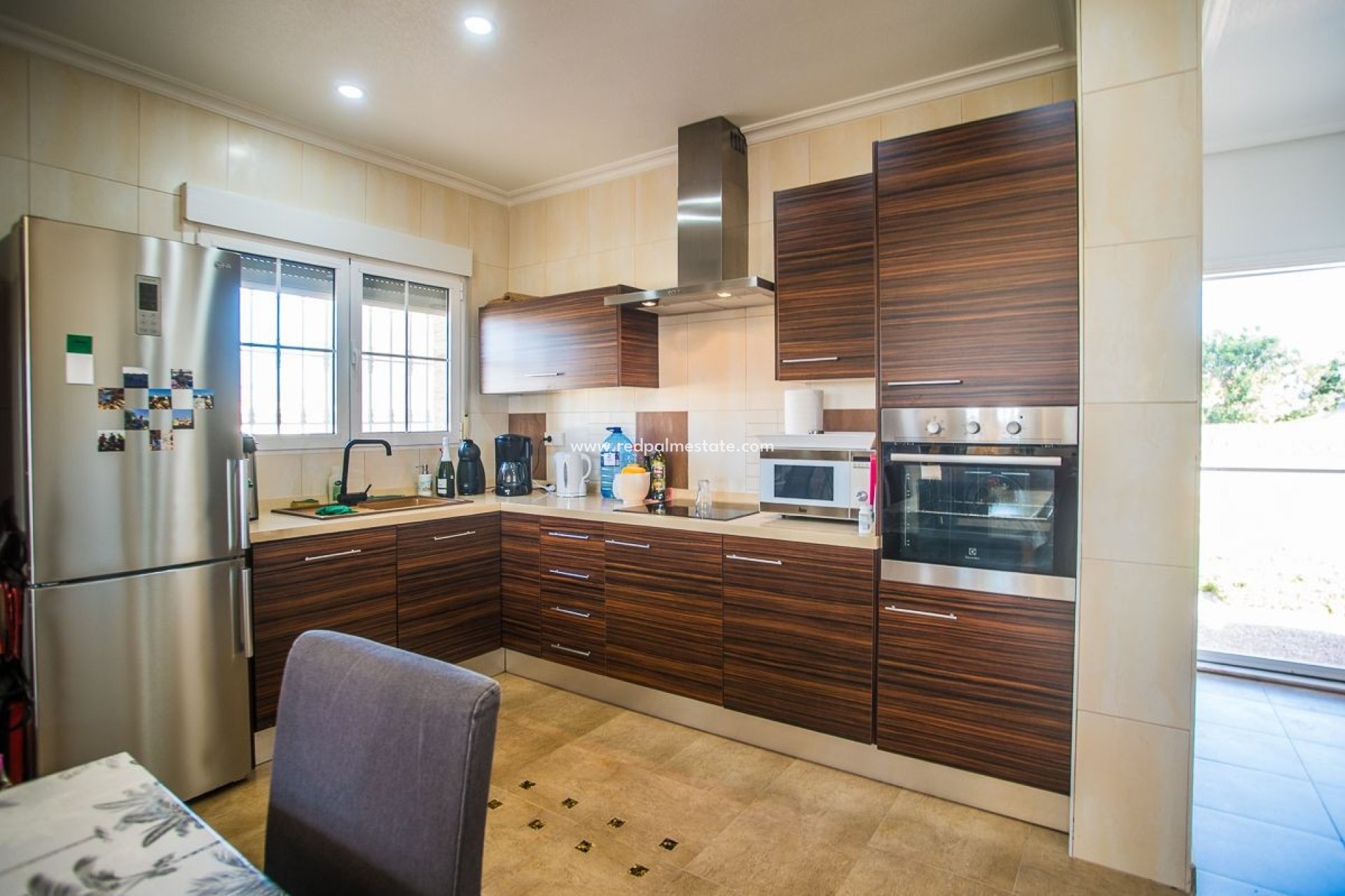 Resale - Villa -
Catral - Costa Blanca